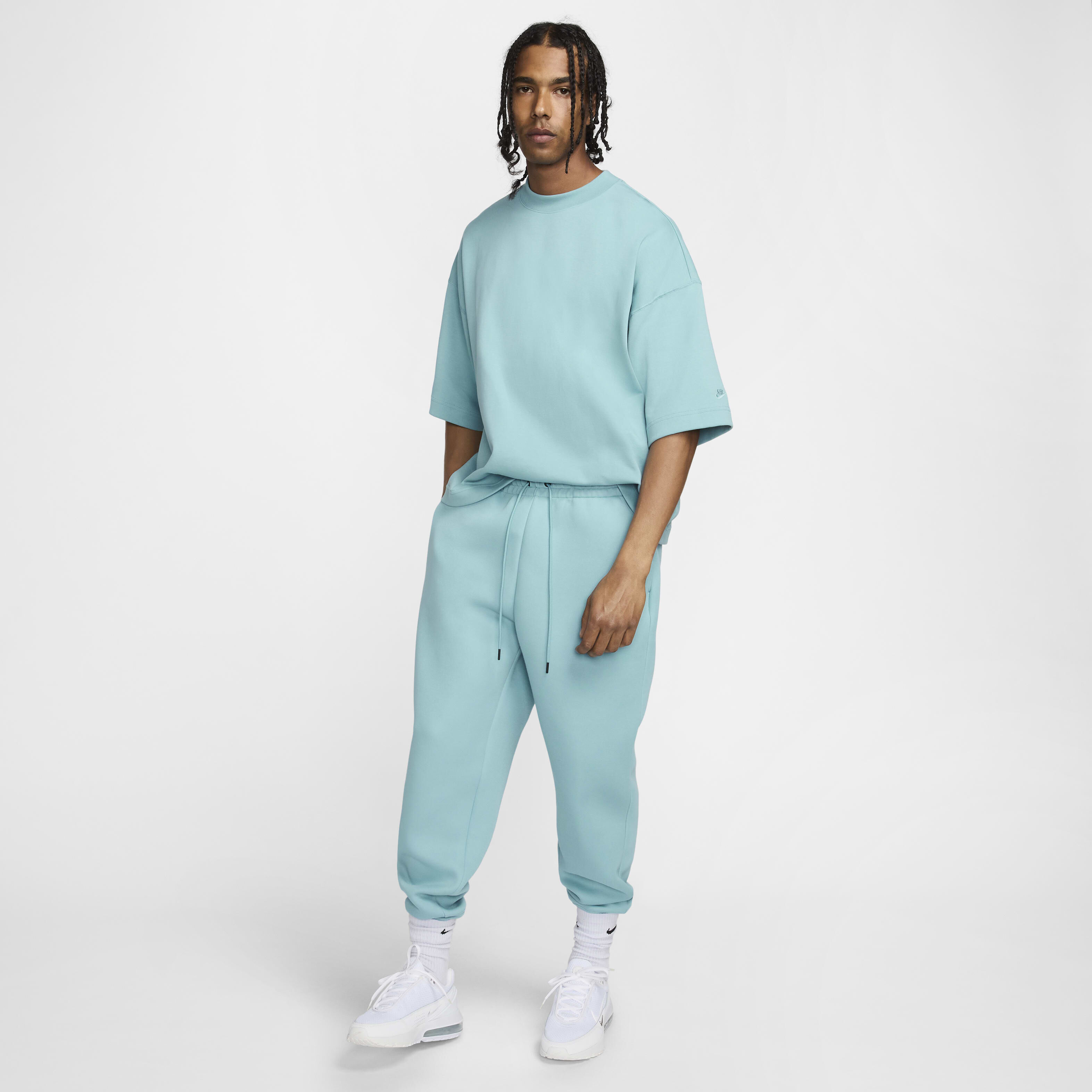 Nike Tech image number 6