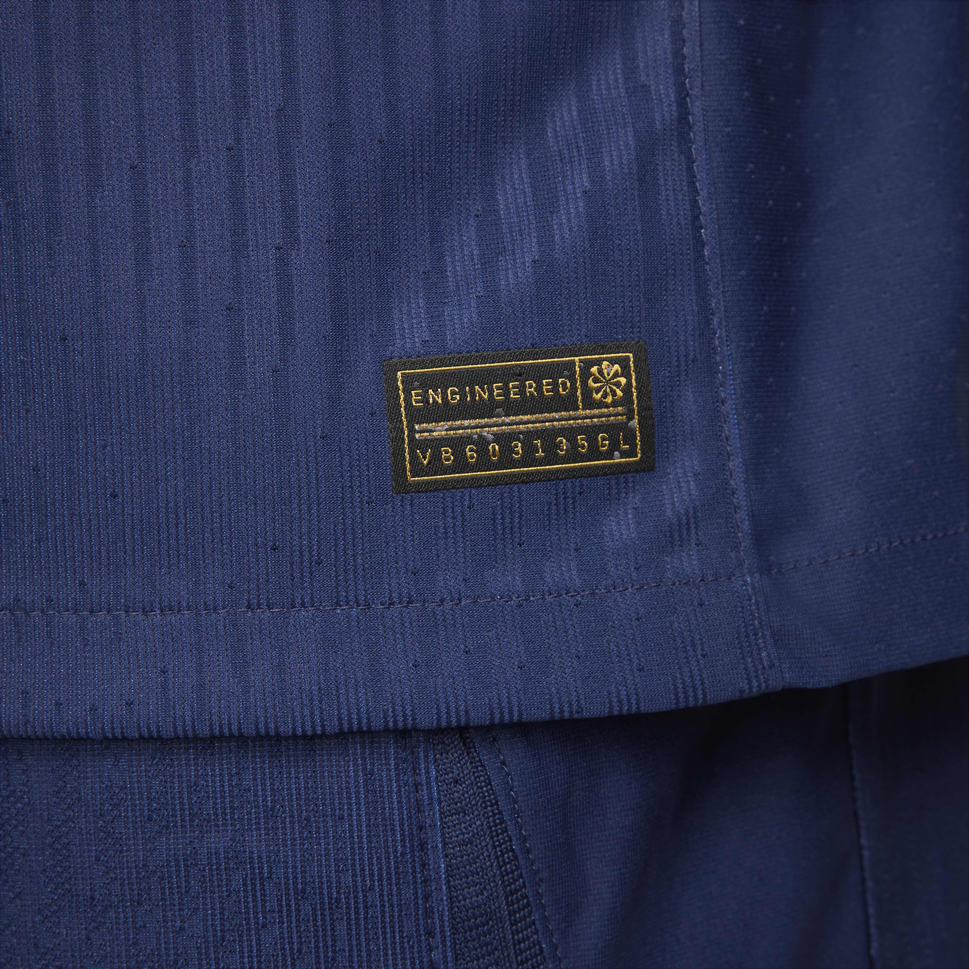 Paris Saint-Germain 2024/25 Match Home image number 6