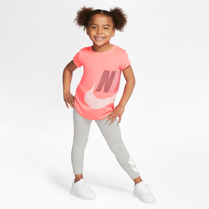 Nike Sportswear image number 2 Nike Sportswear image number 2