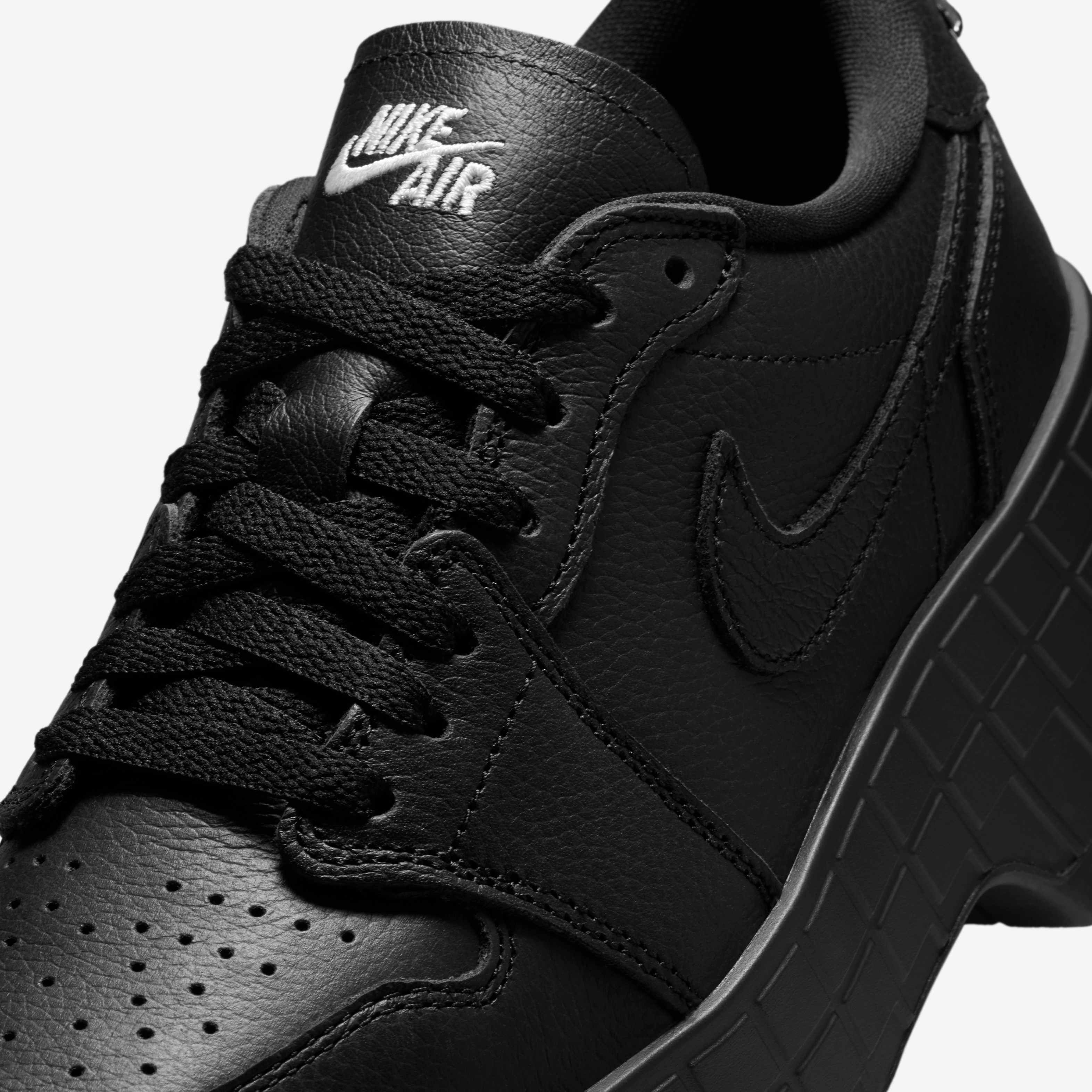 Air Jordan 1 Brooklyn Low image number 6