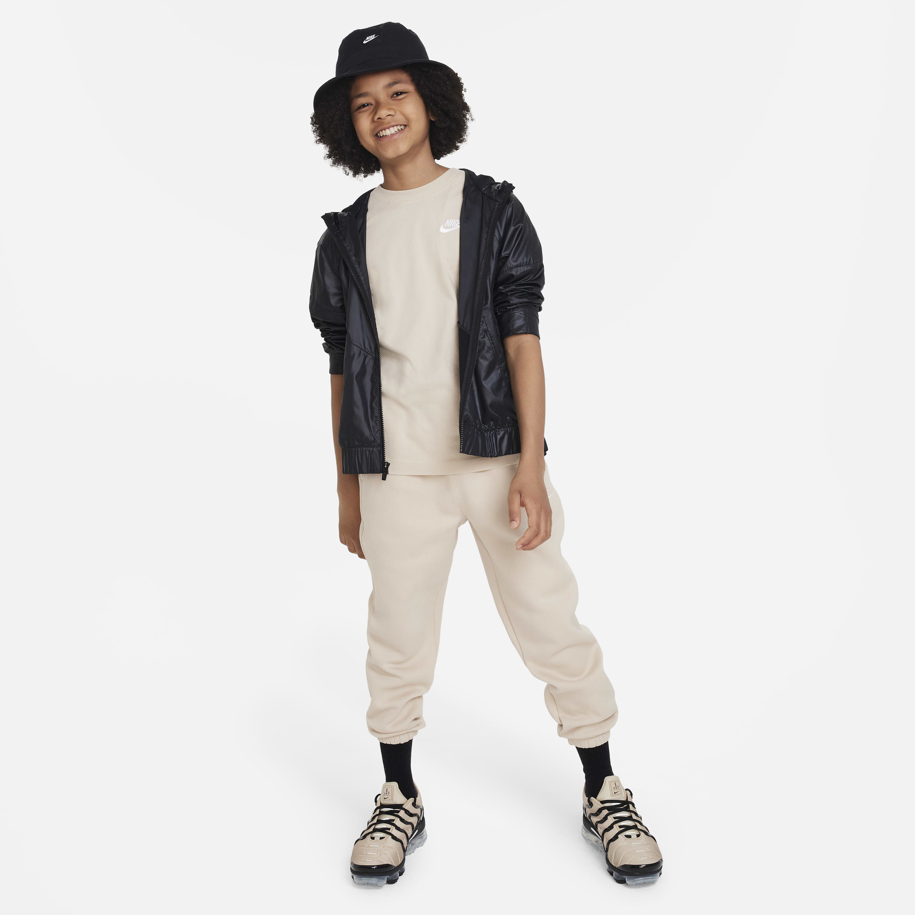 نايكي سبورتسوير image number 3