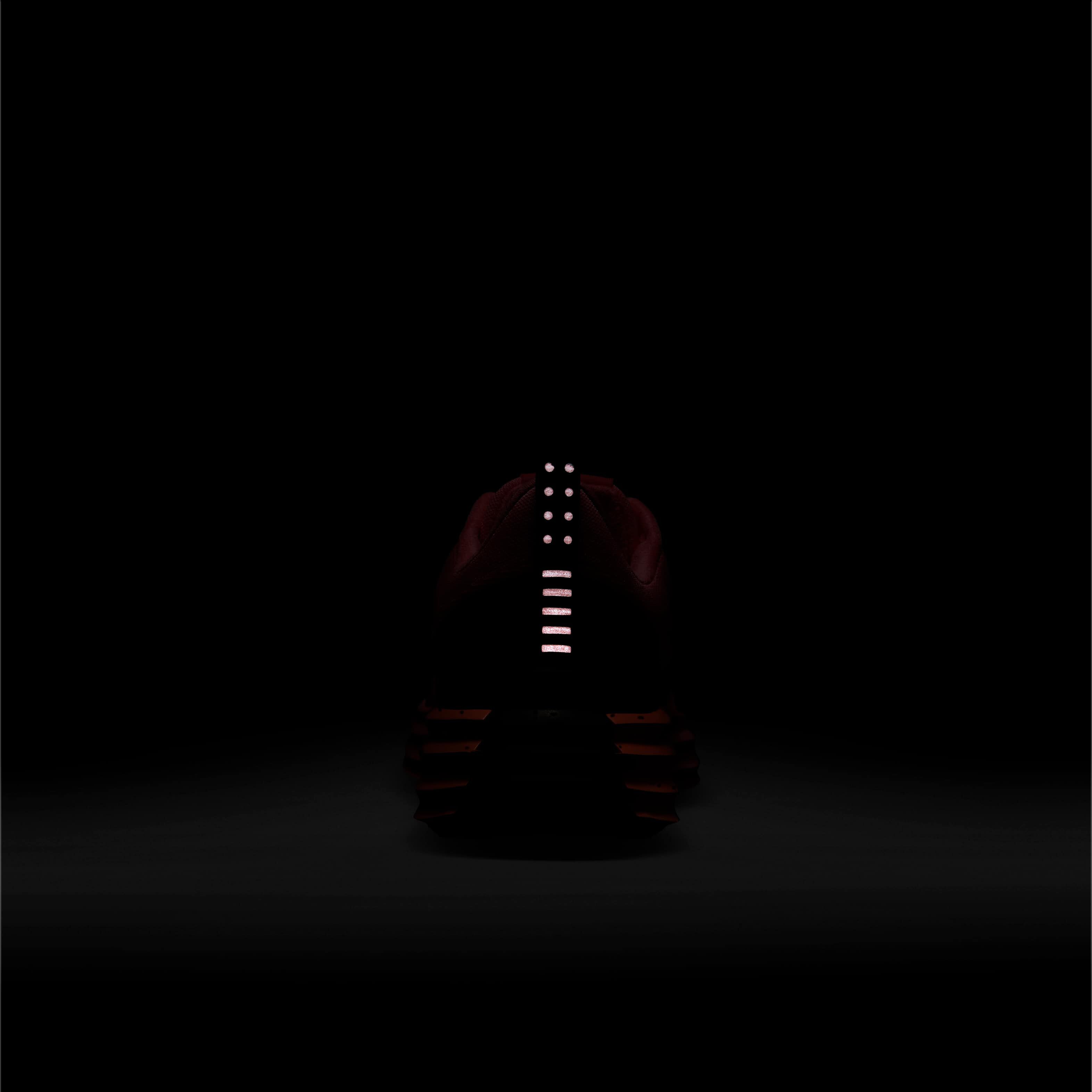 نايكي لونار روم بريميوم image number 8