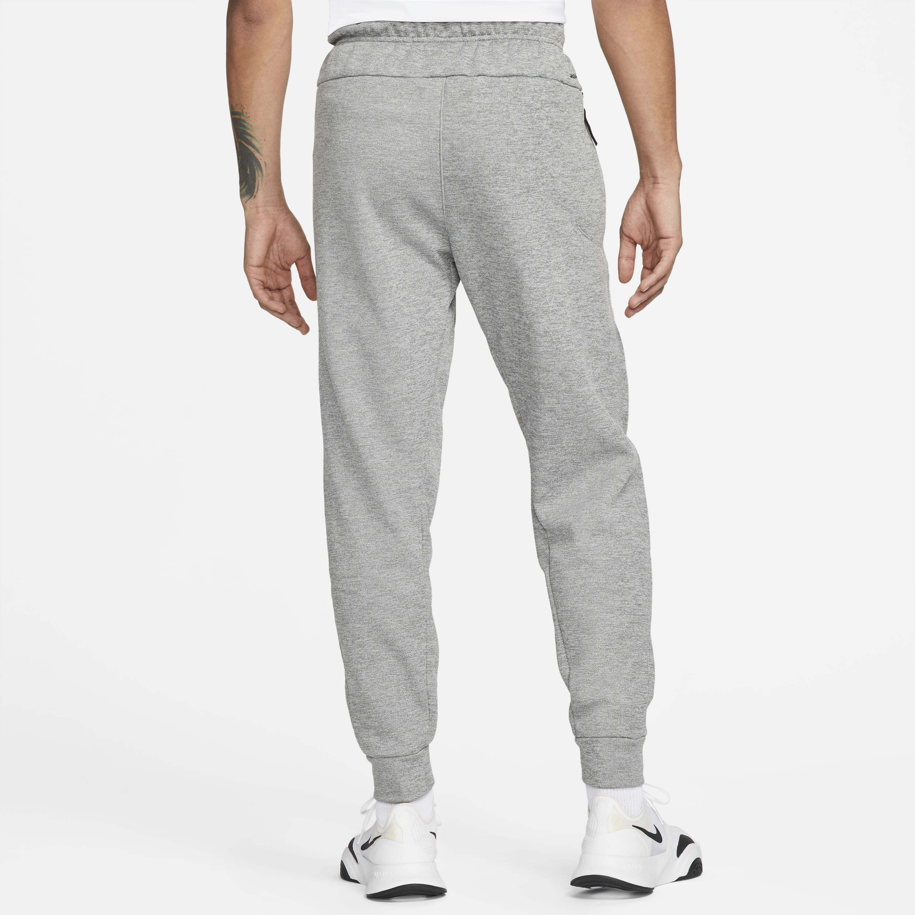 Buy Nike Therma Men s Therma FIT Tapered Fitness Trousers Nike Qatar Official