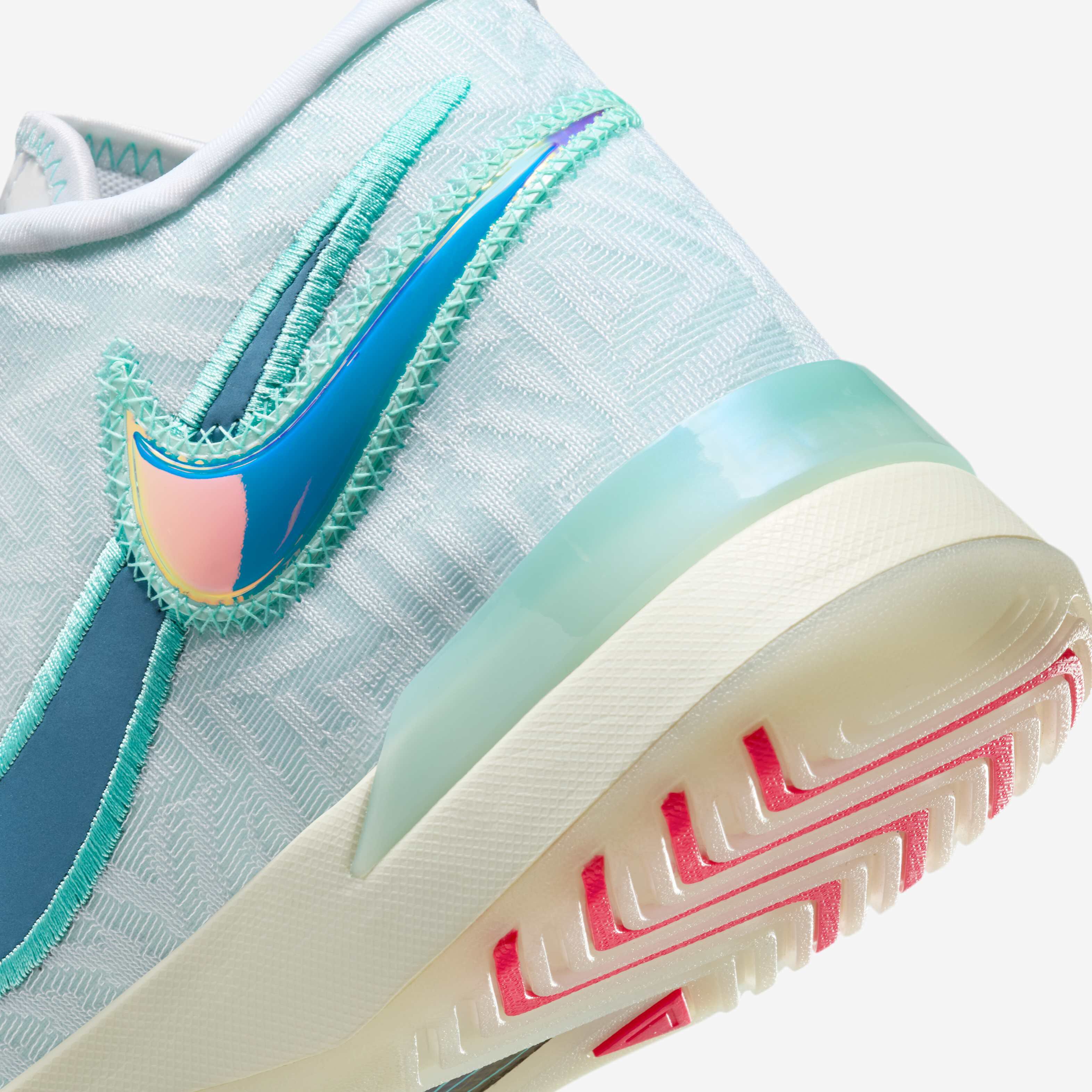 ليبرون نكست جينيسوس image number 7