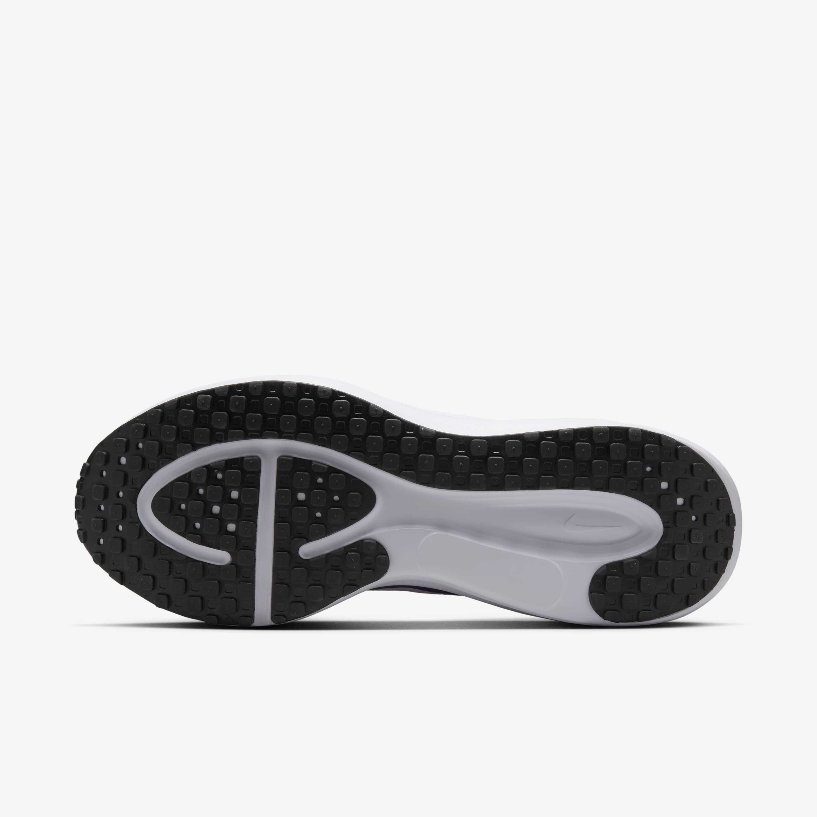 Nike Revolution 8 image number 1