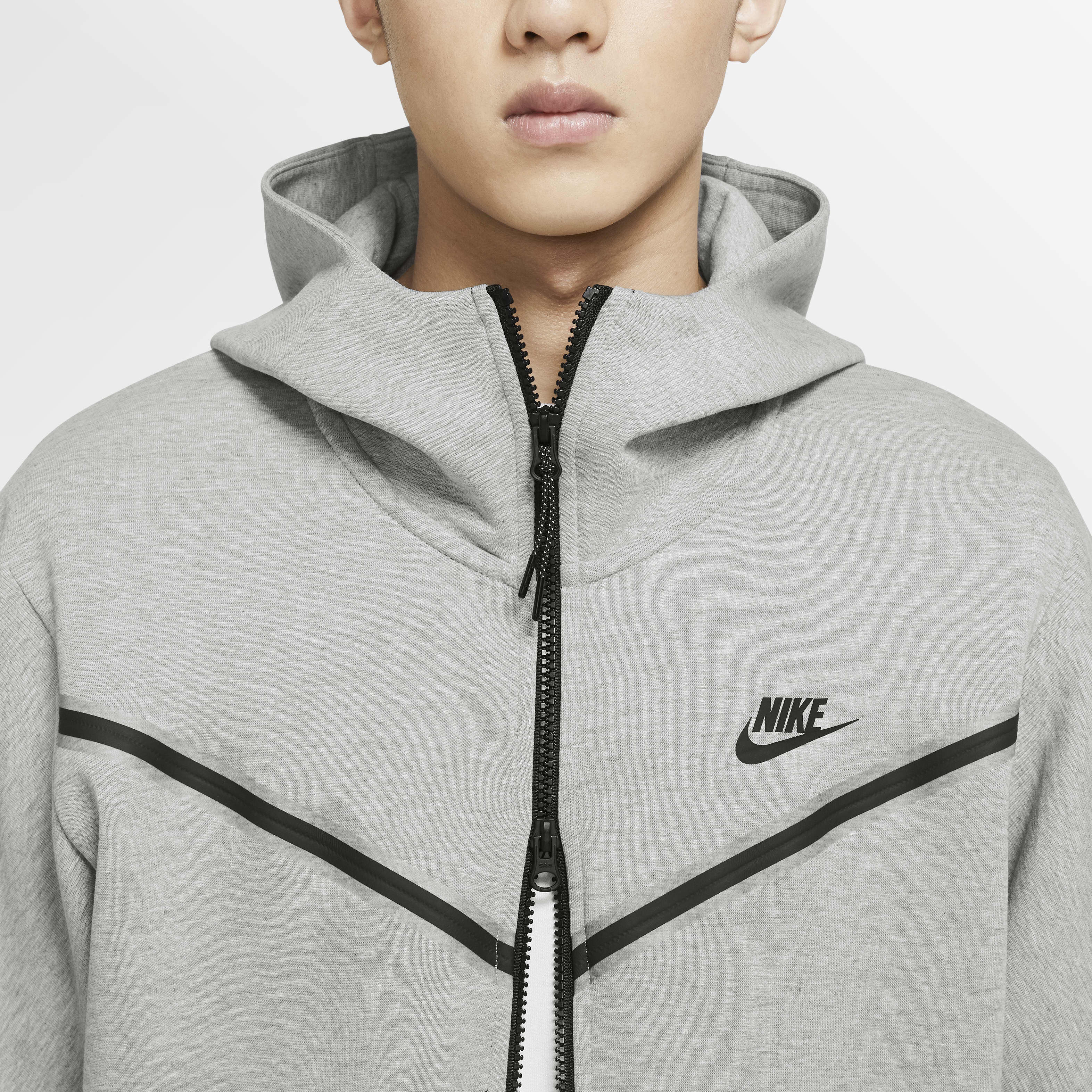 Nike Sportswear Tech Fleece image number 3