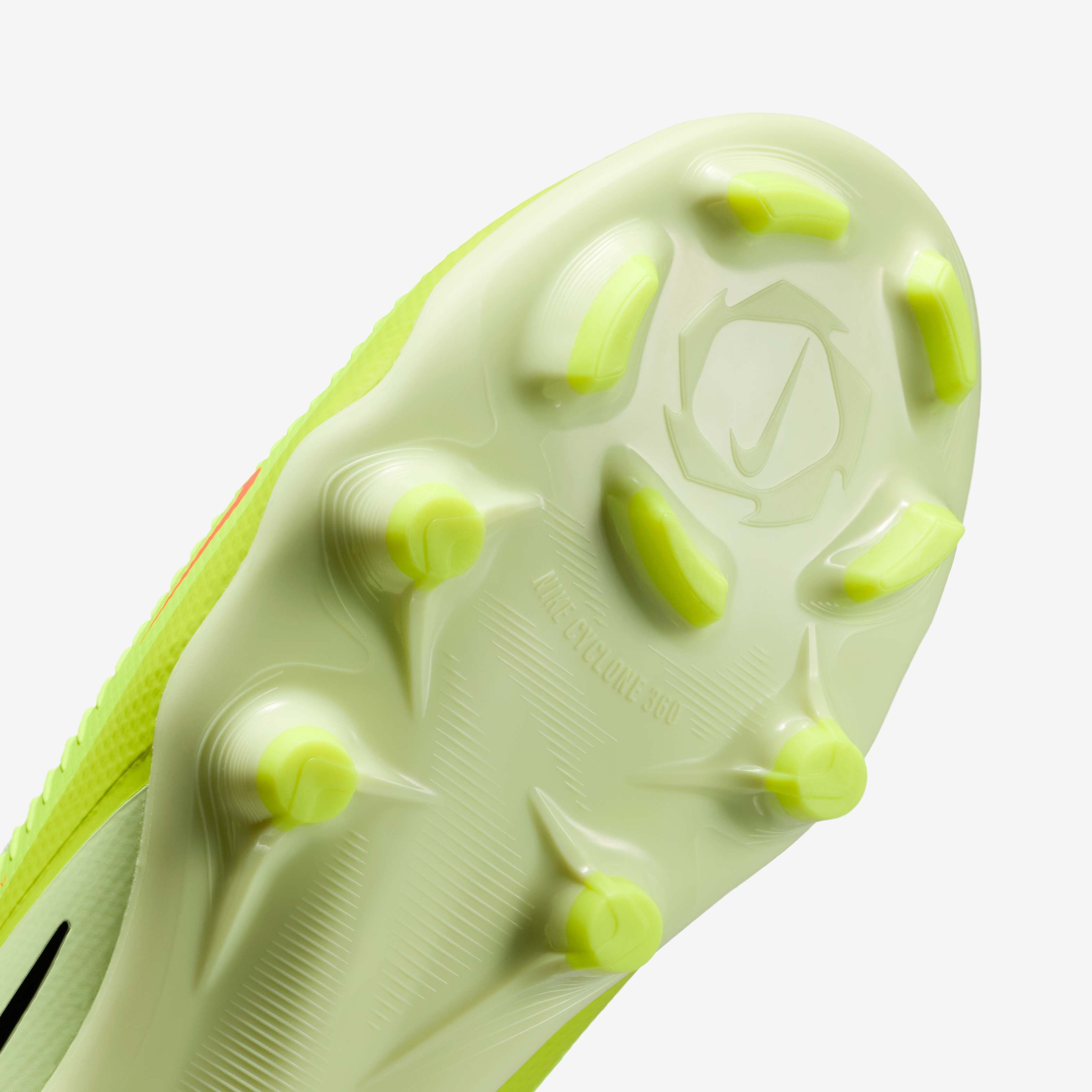 نايكي جونيور فانتوم 6 لو برو image number 6