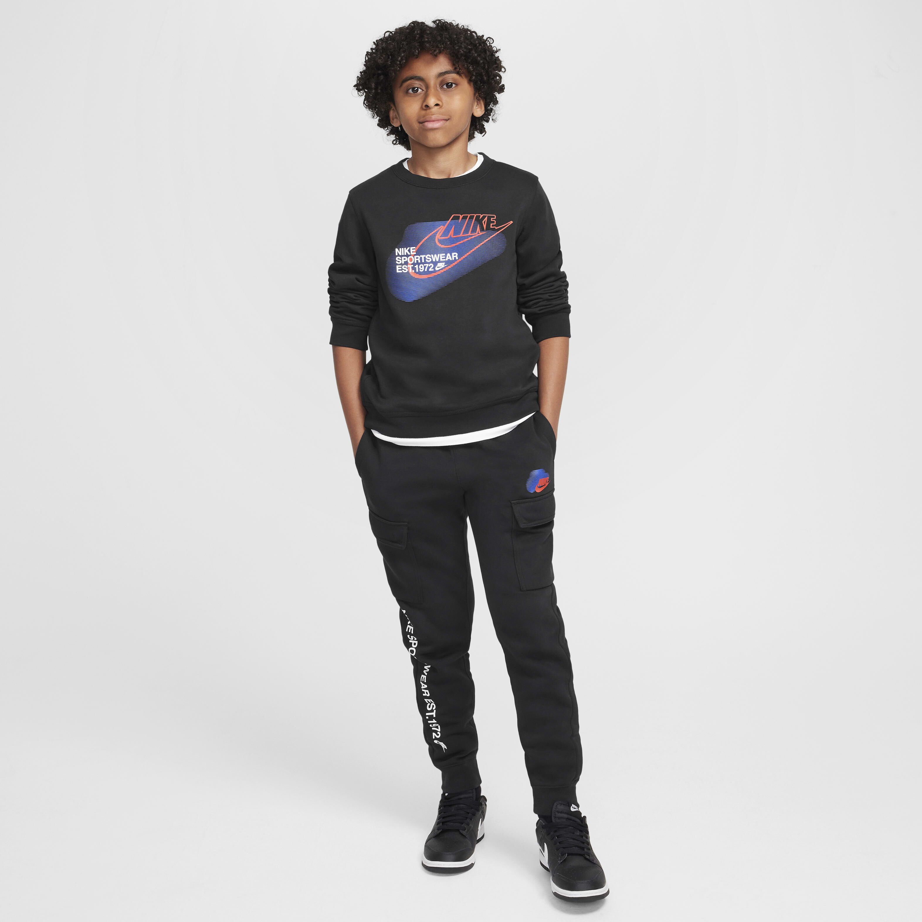 Nike crew neck boys 2025