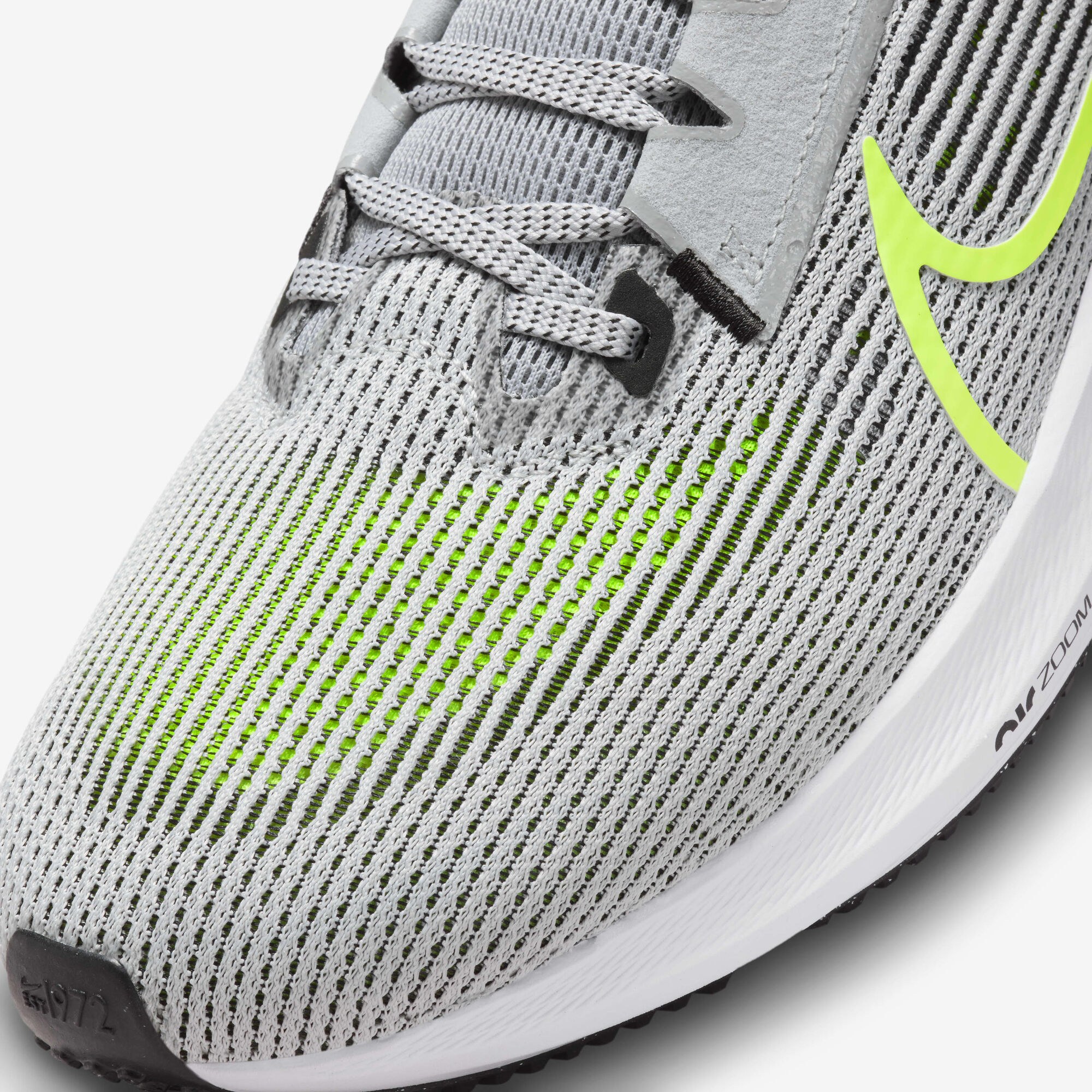 Zoom image