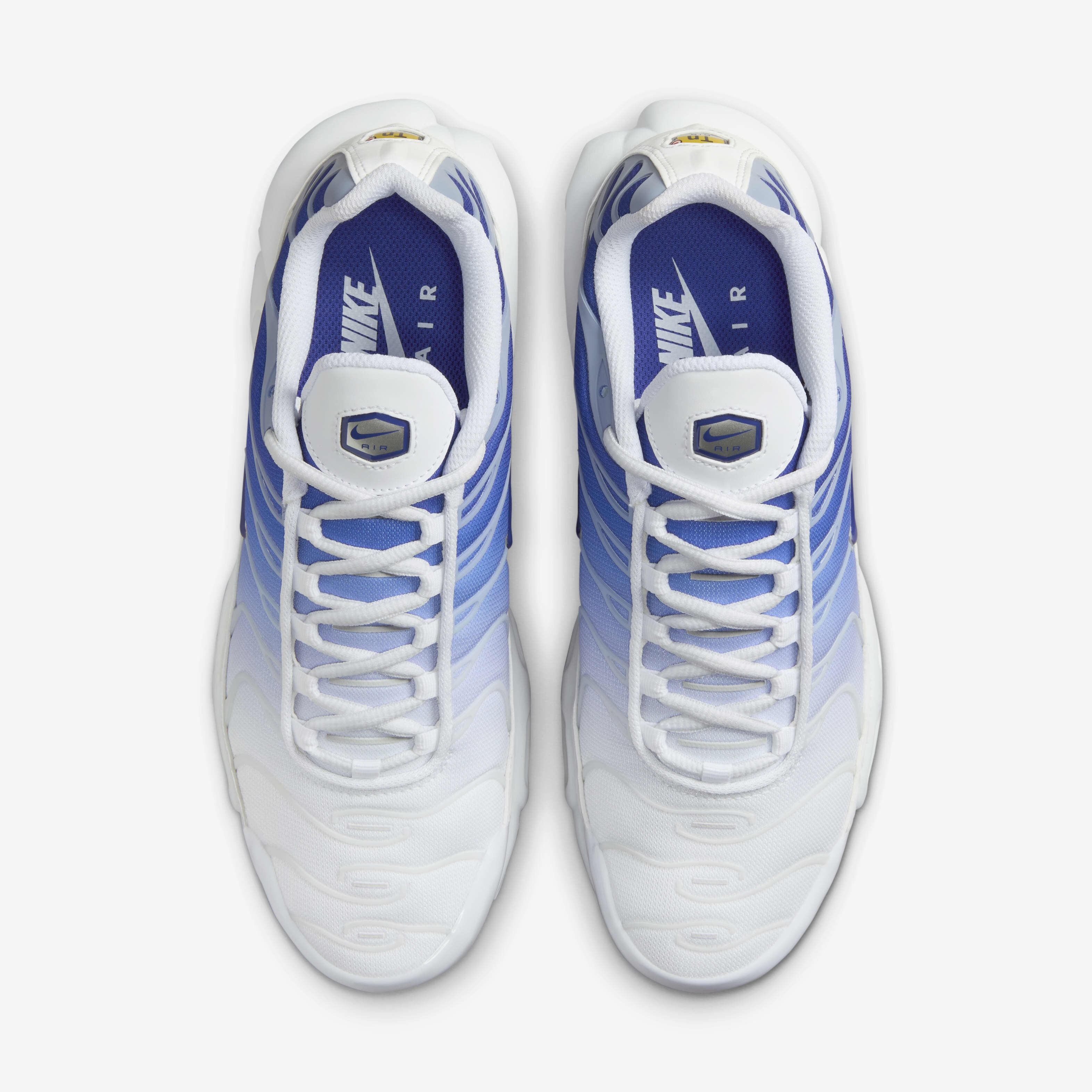 Nike Air Max Plus image number 4