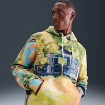 Nike Standard Issue