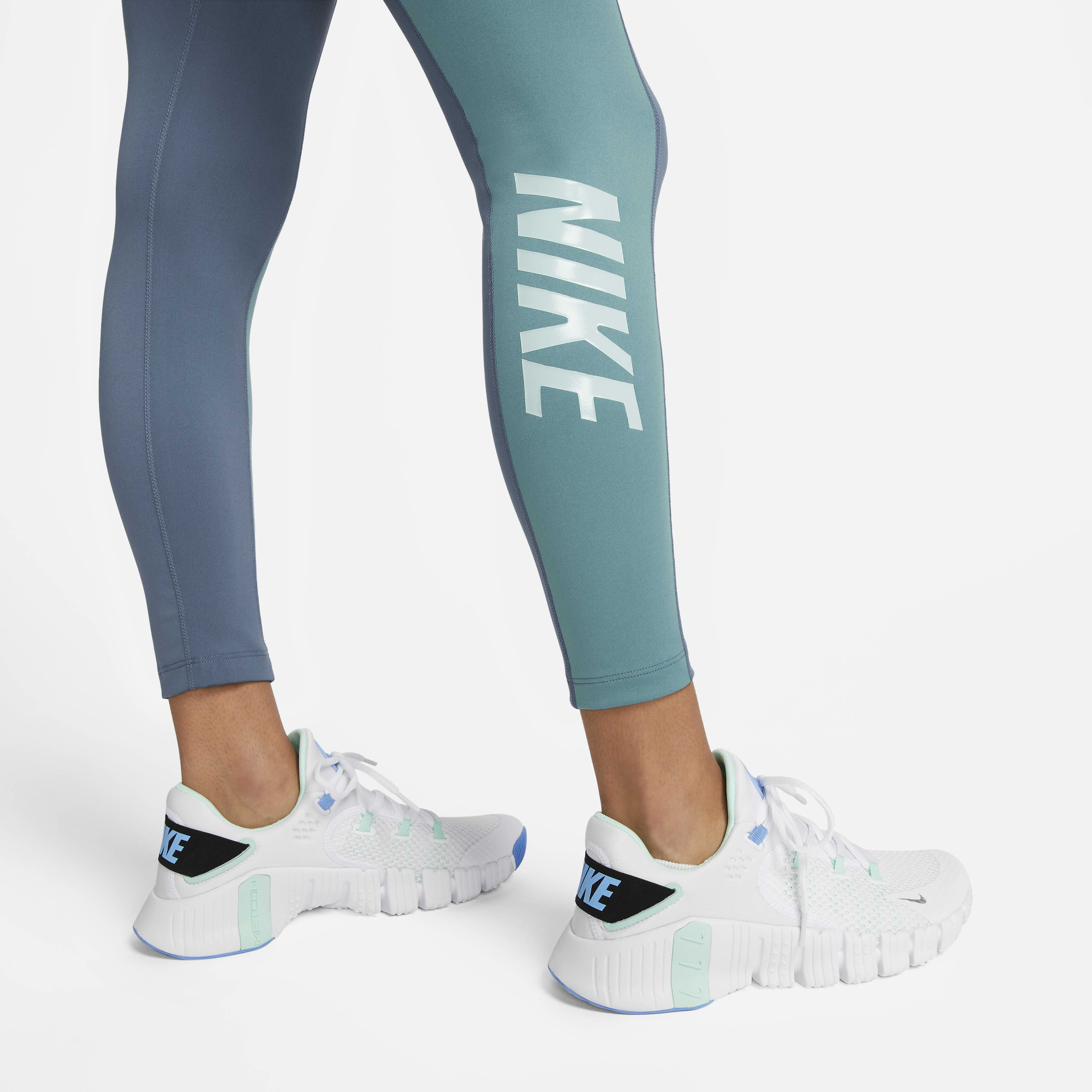 Nike One image number 3