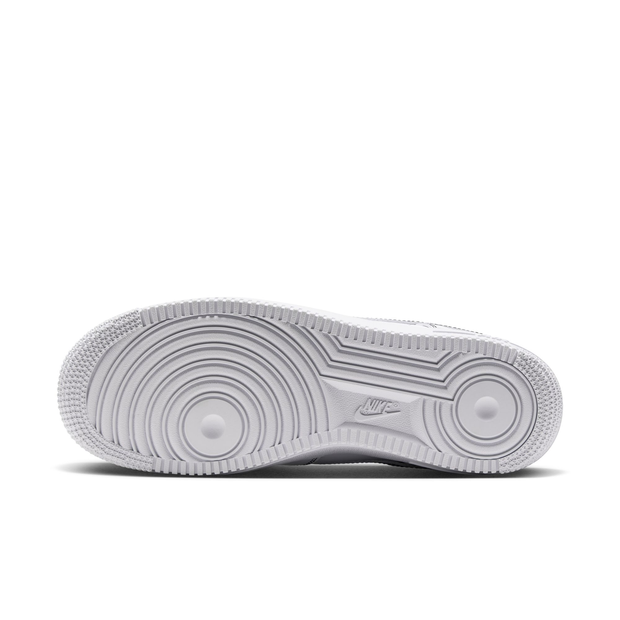 Nike Air Force 1 '07 Essential+ image number 8