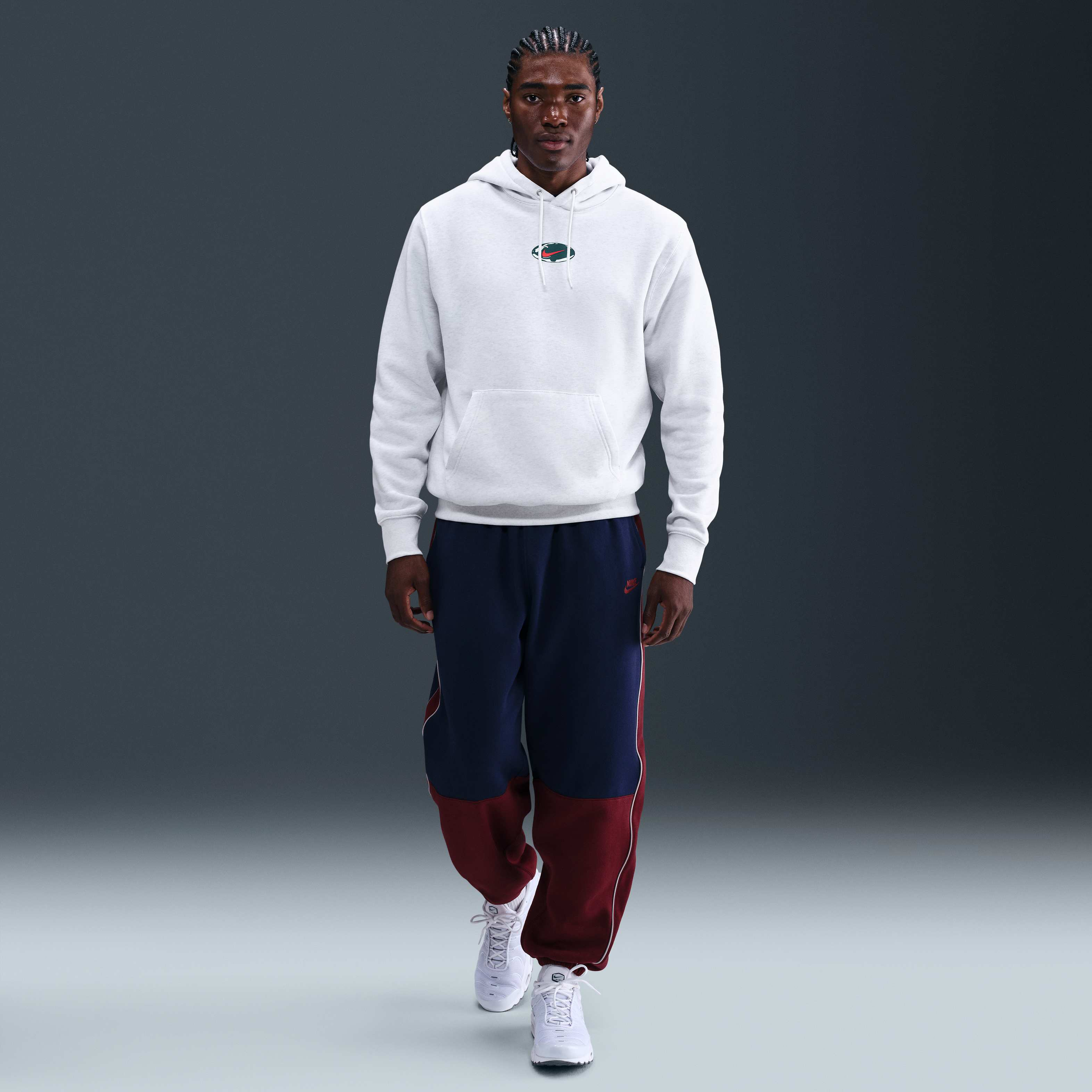 Nike Sportswear Club image number 3