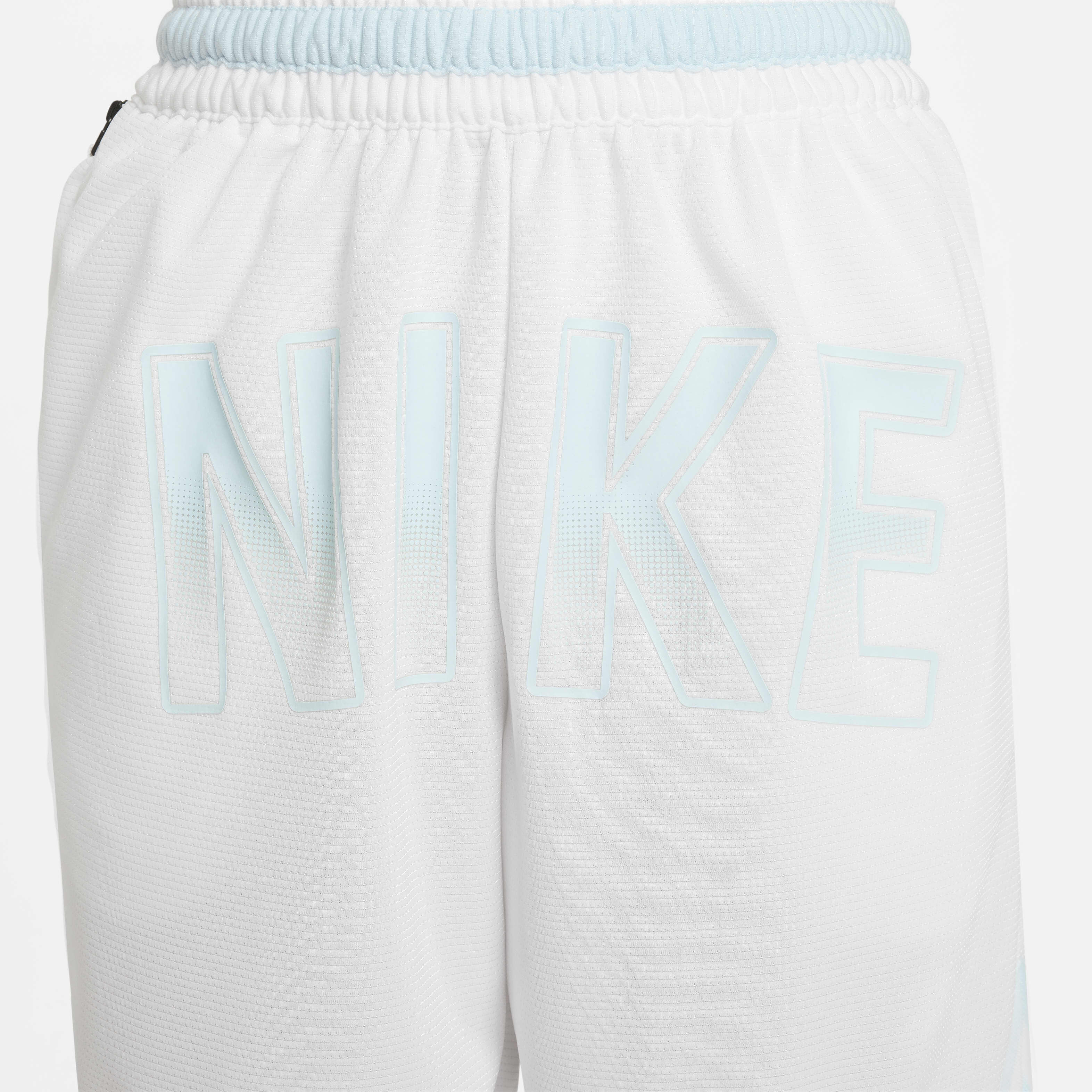 Nike dna shorts white top