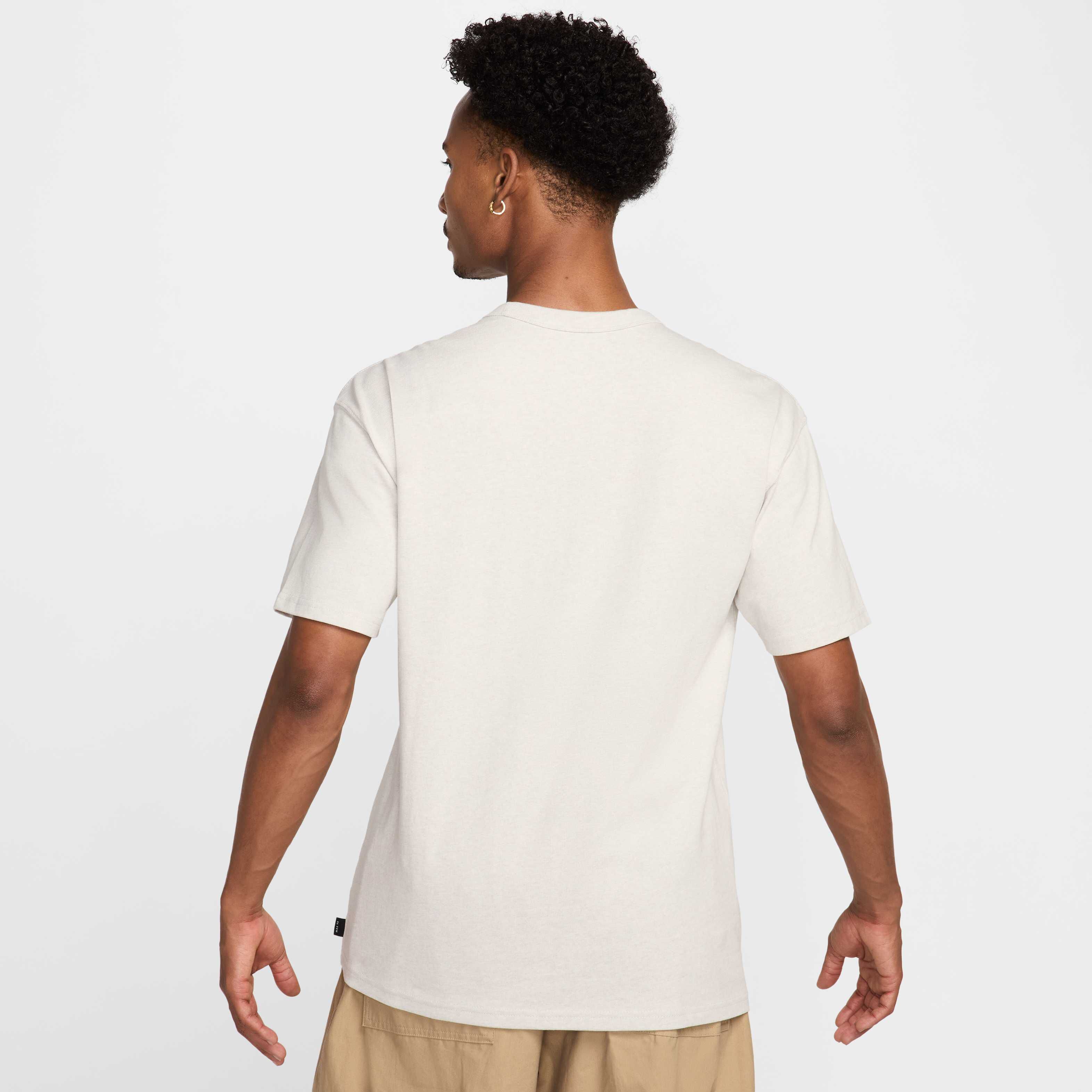 Nike Sportswear Premium Essentials image number 1