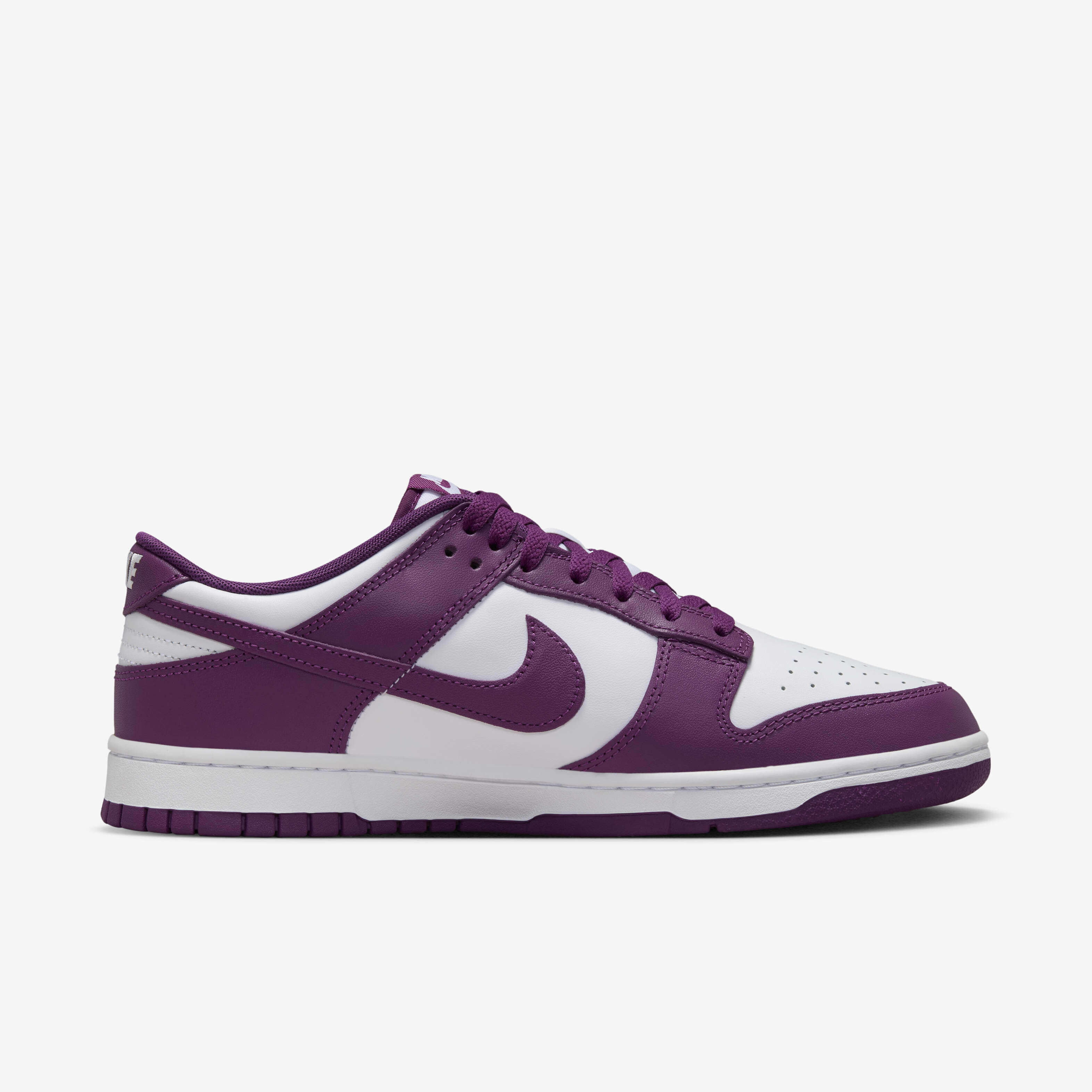 Nike Dunk Low Retro image number 2
