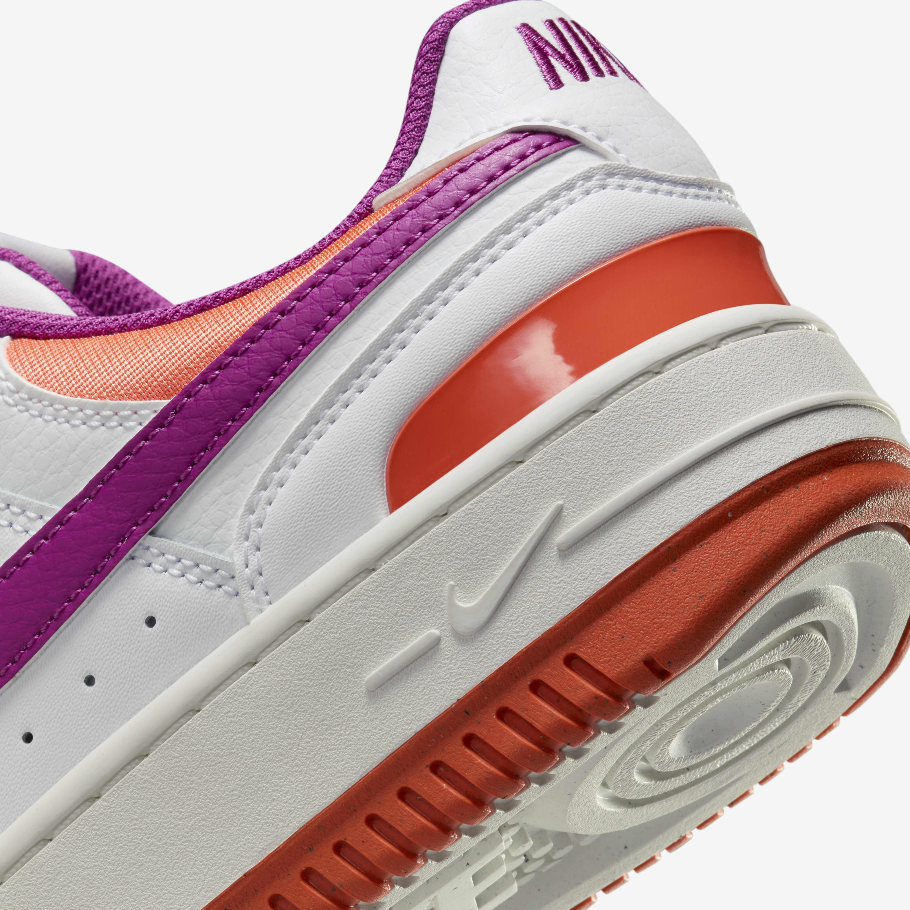 Nike Gamma Force image number 7