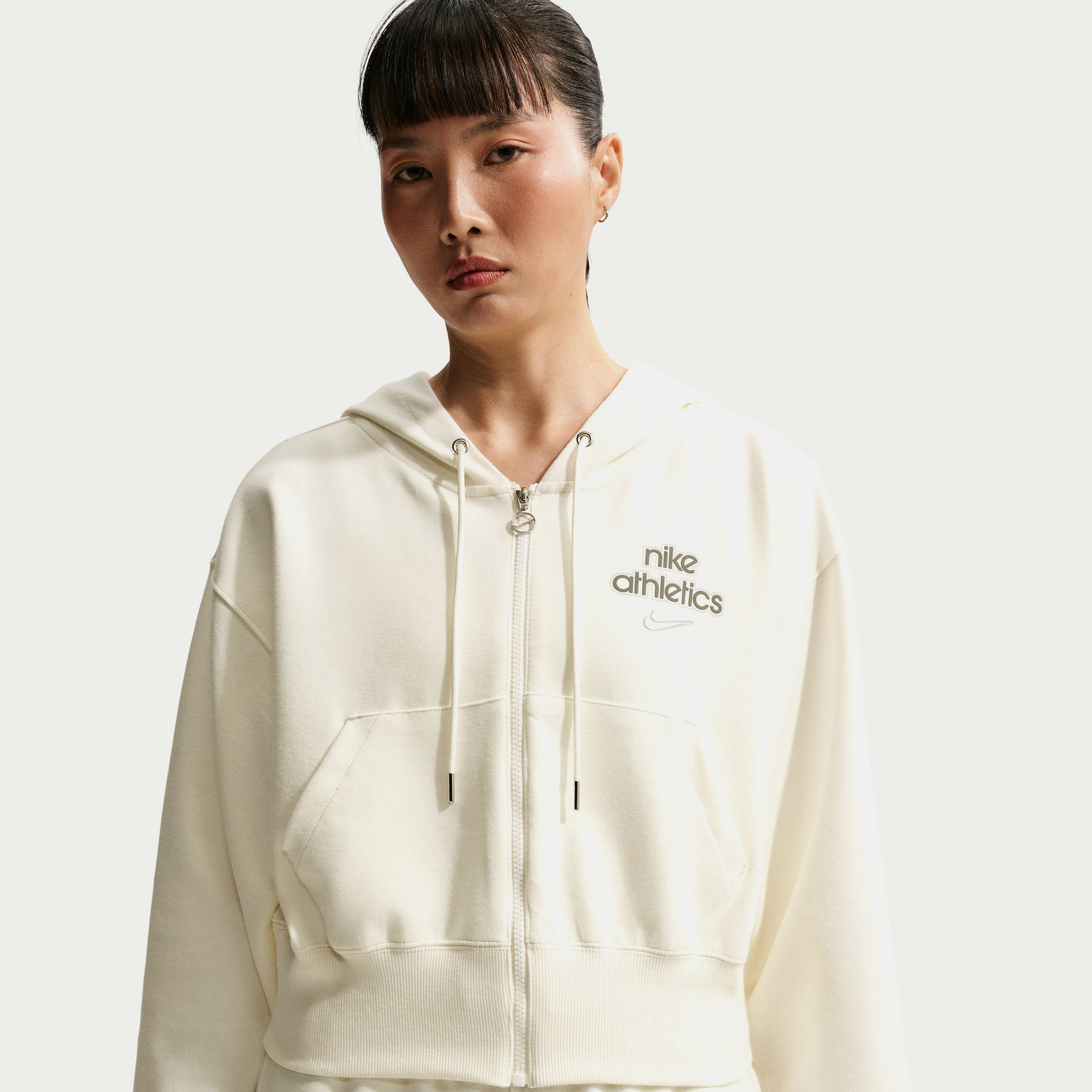 نايكي سبورتسوير فينيكس فليس image number 2