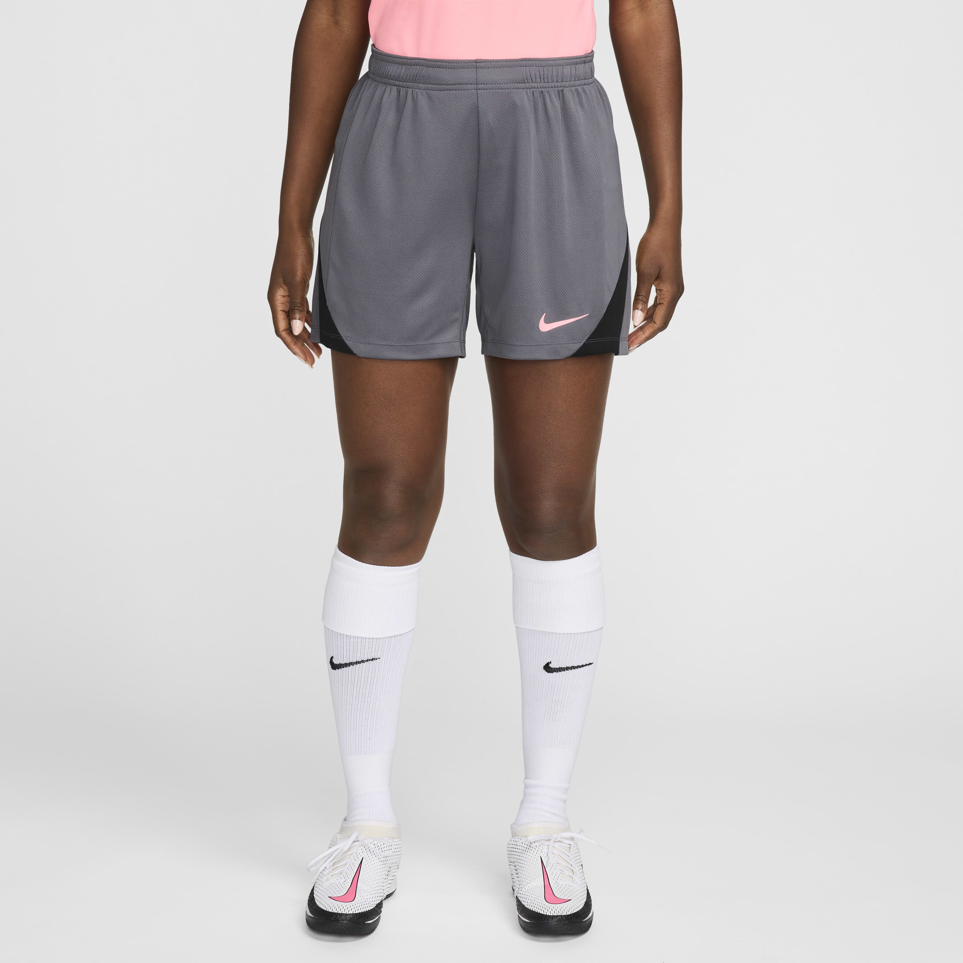 Nike Strike image number 0