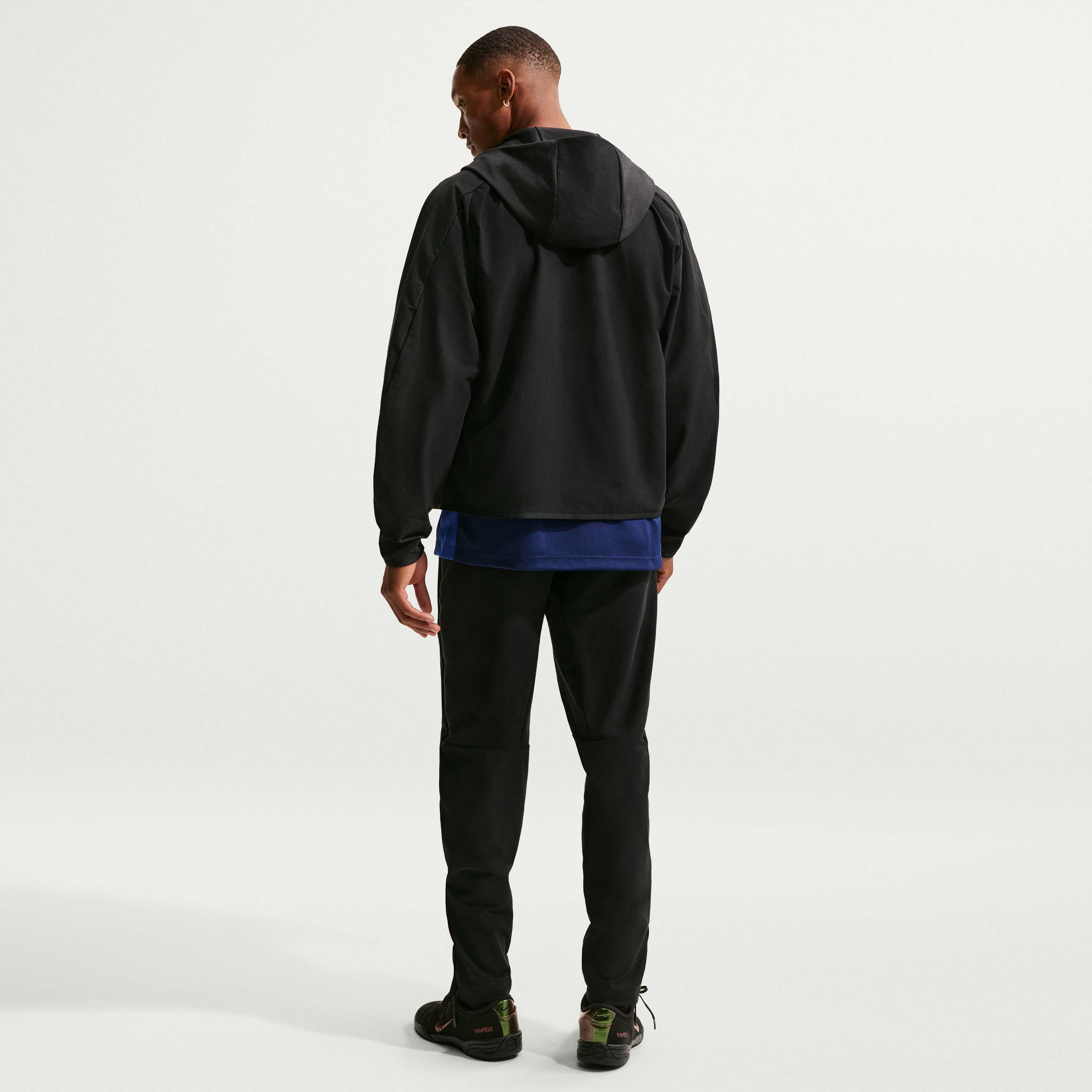 نايكي تك image number 4