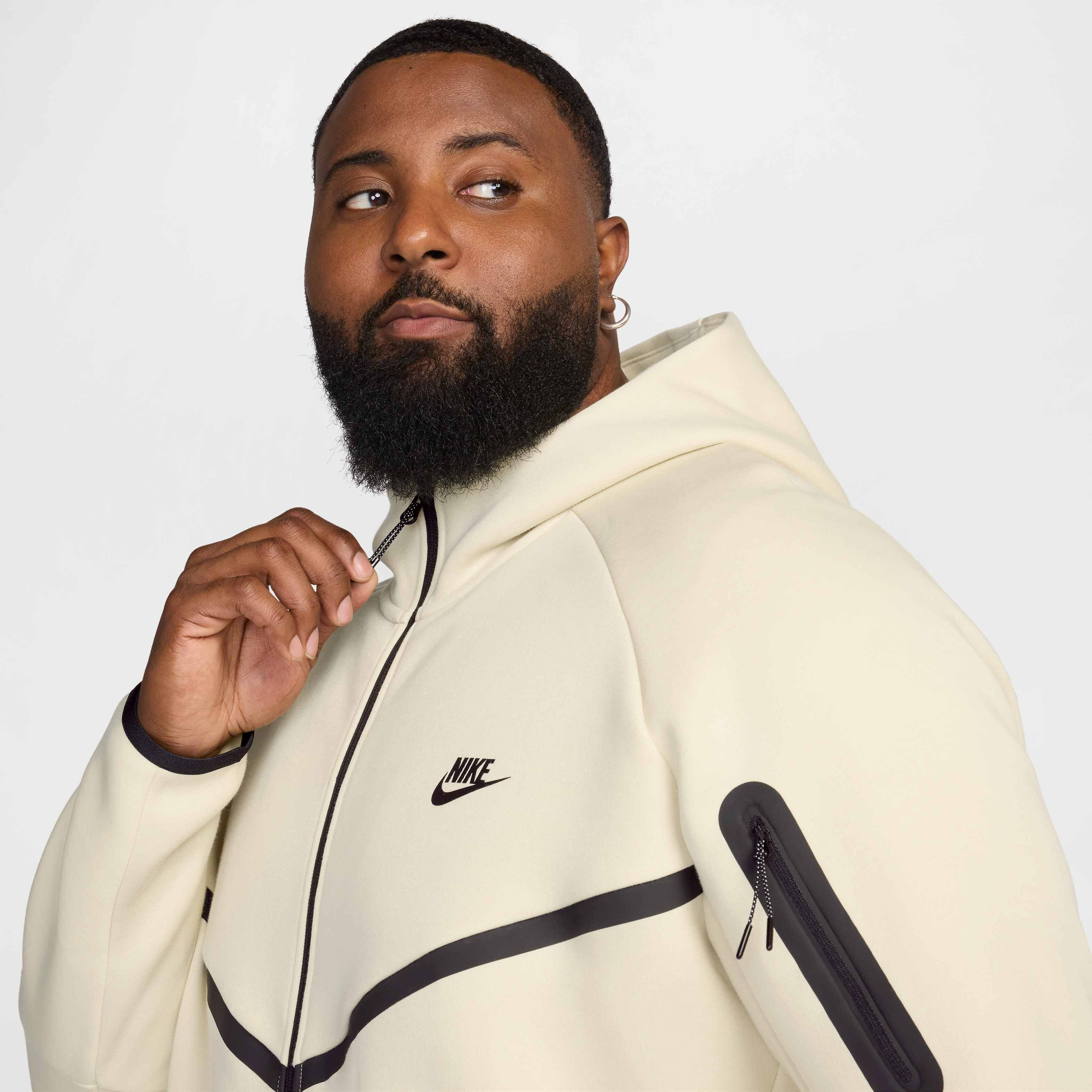 Nike Tech image number 13