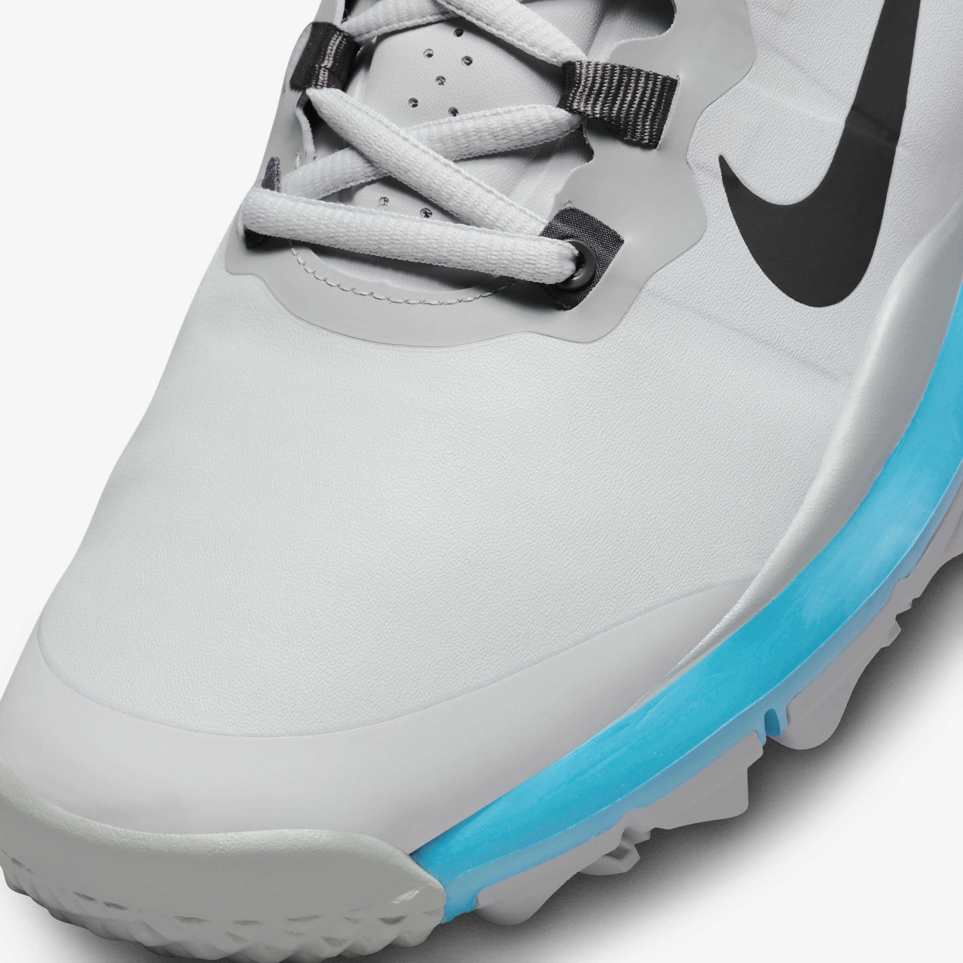 Tiger Woods '13 image number 6