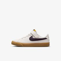 NikeCourt Legacy