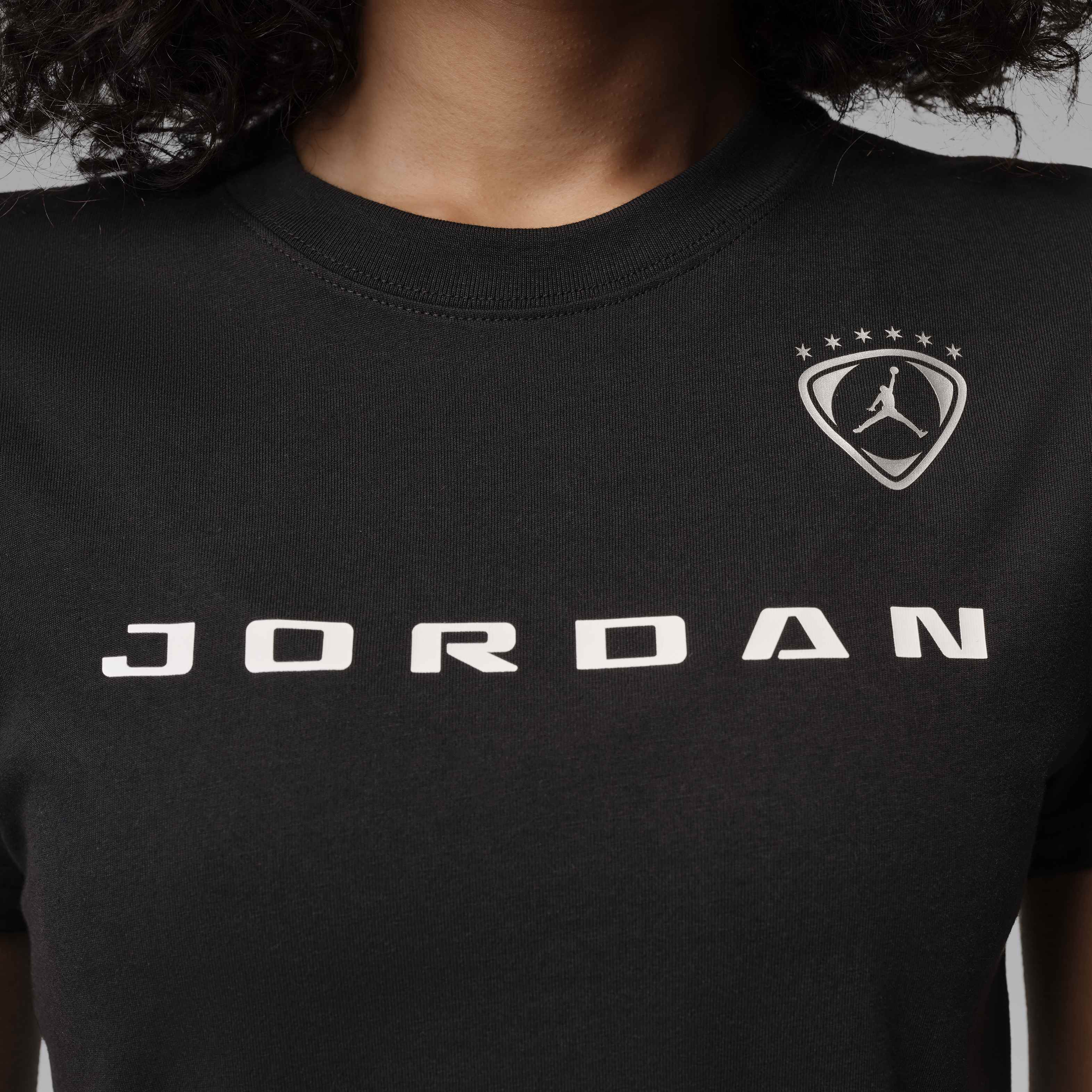 Jordan Brooklyn image number 3
