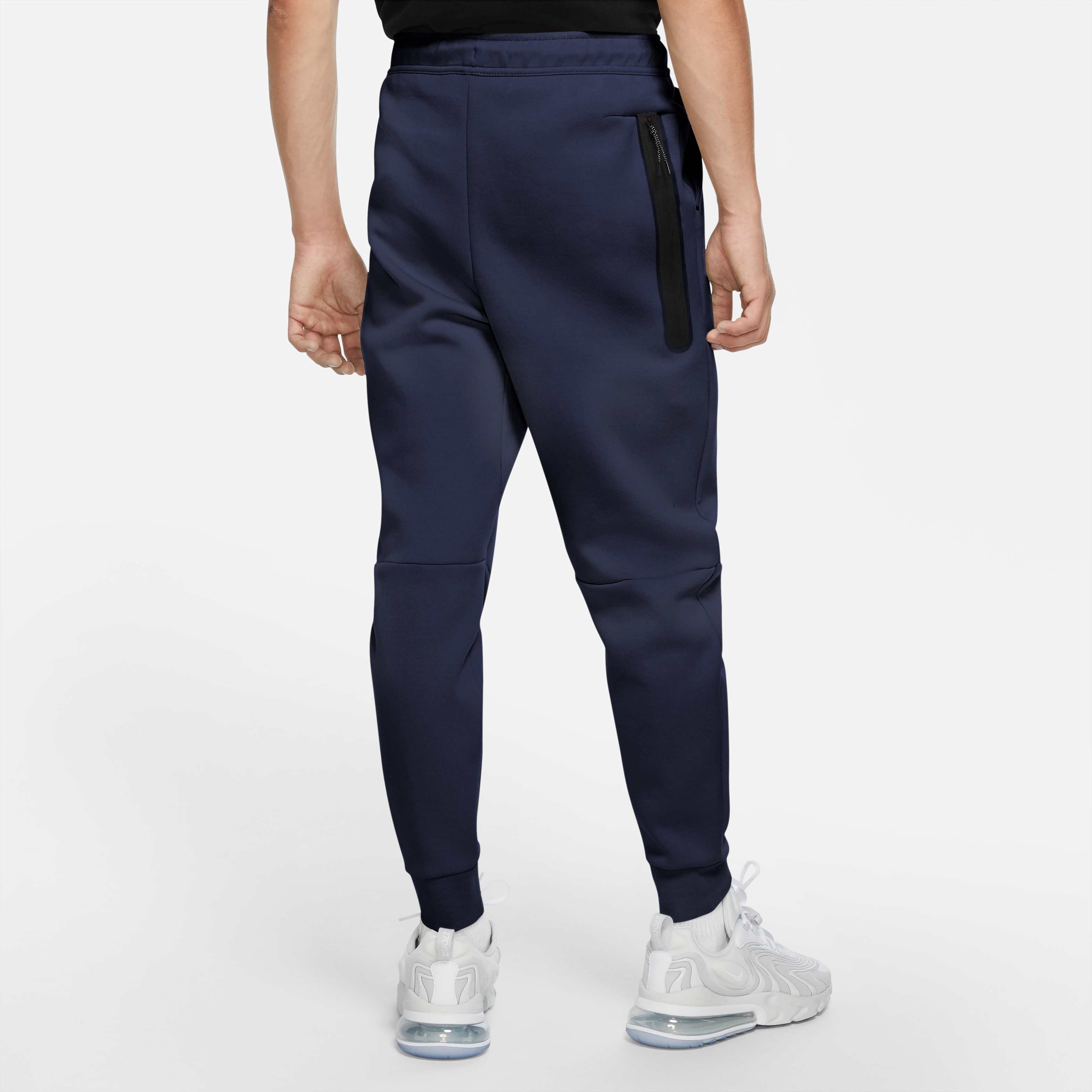 Nike Sportswear Tech Fleece image number 1