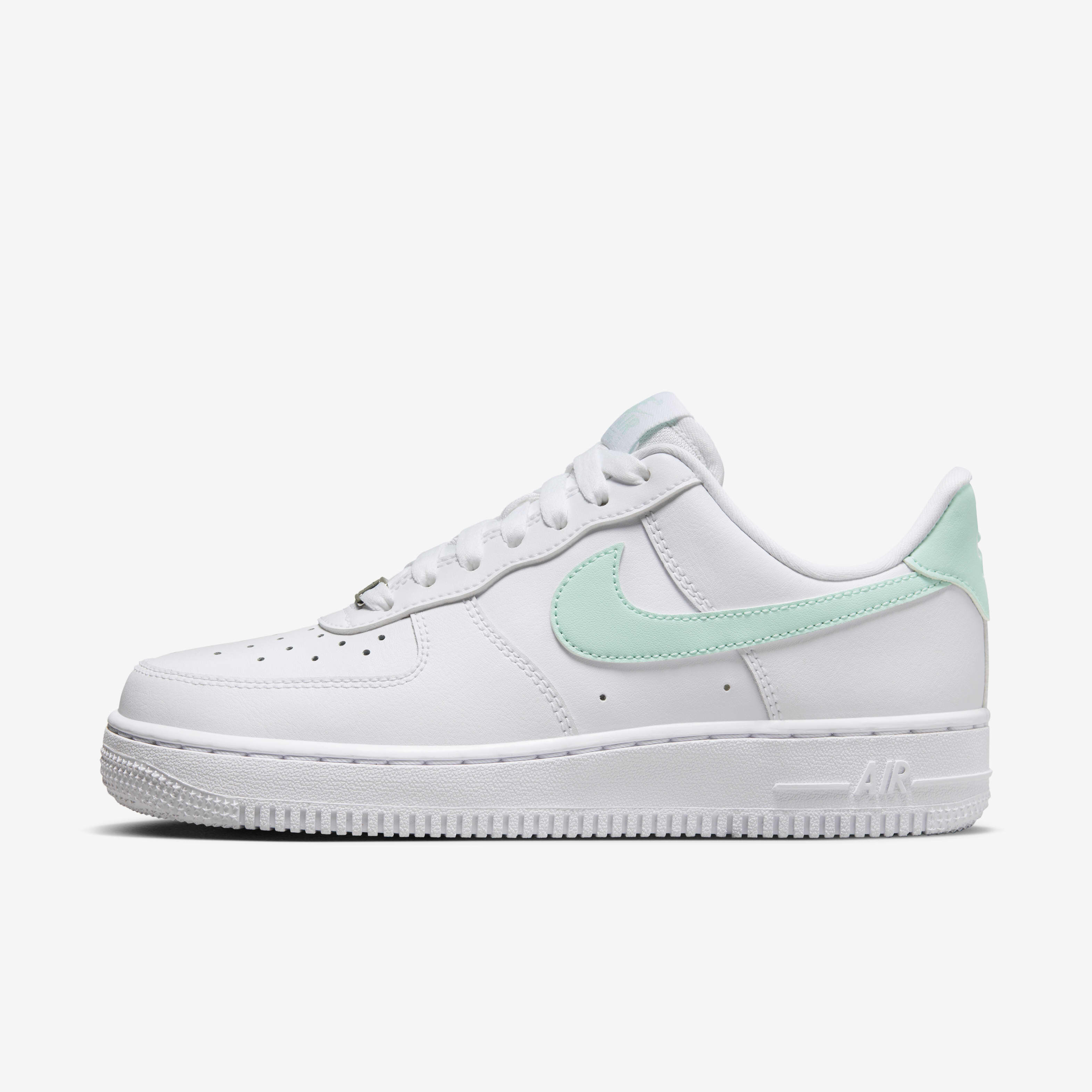 Nike Air Force 1 '07 image number 0