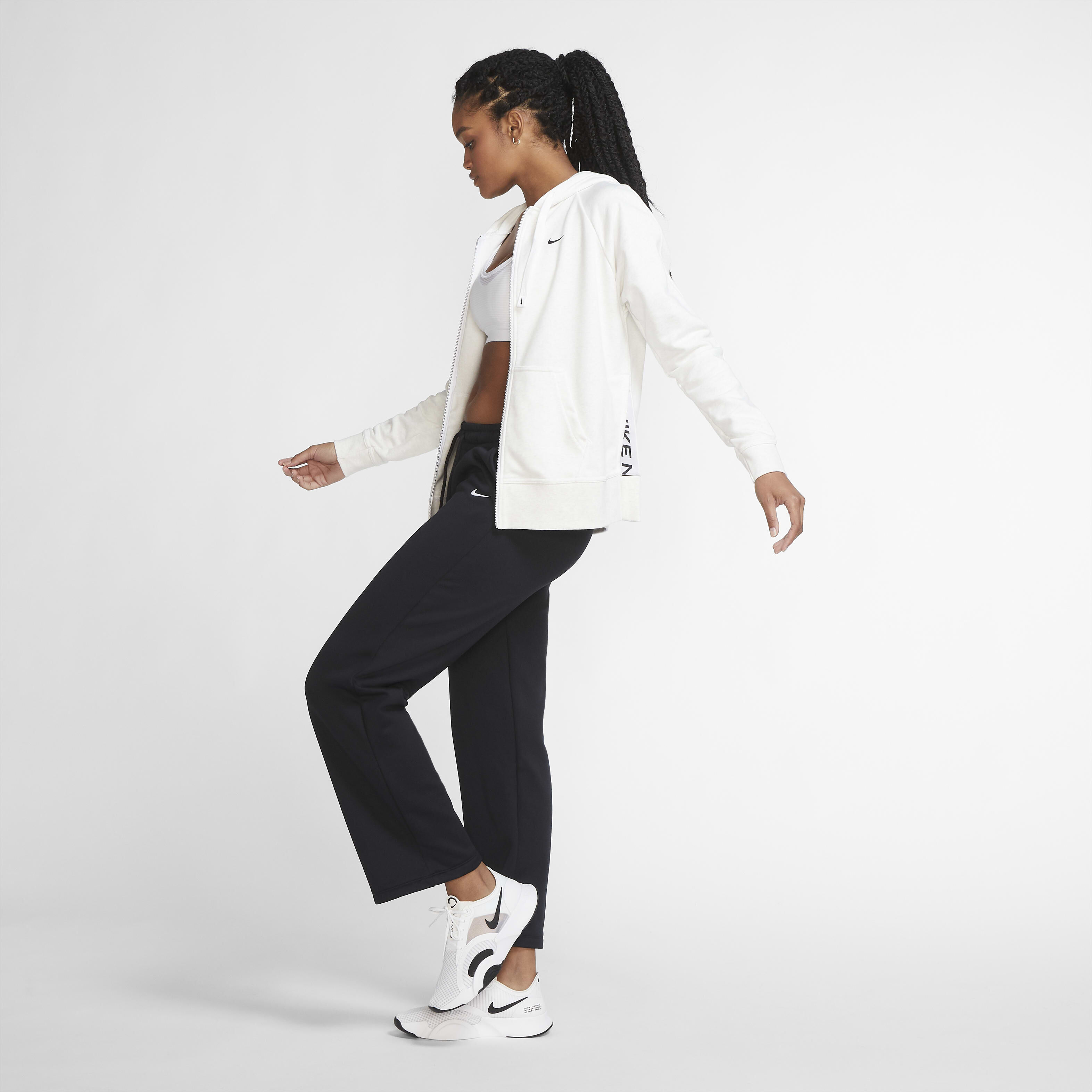 Nike Therma image number 4