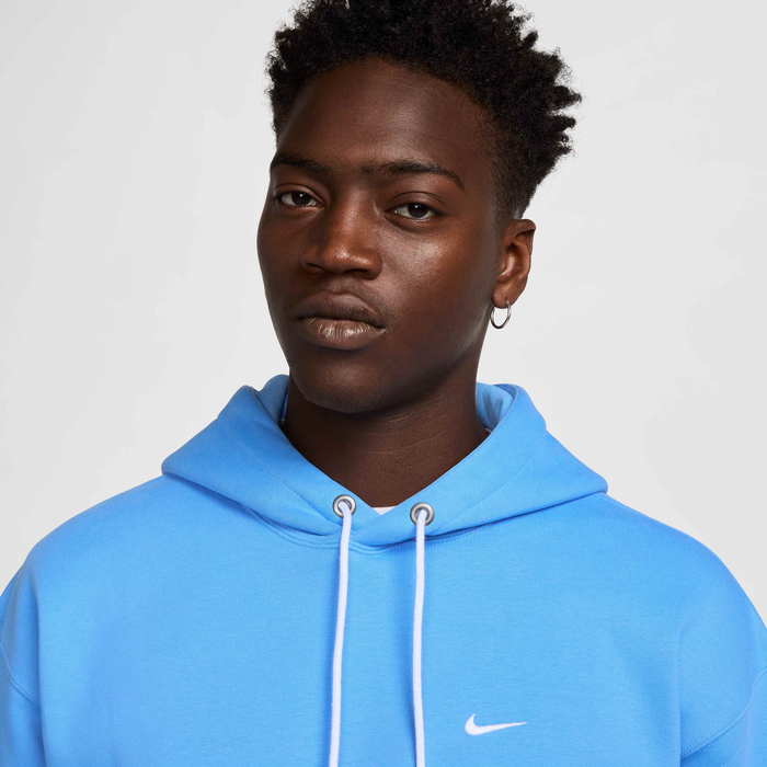 Nike Solo Swoosh image number 2 Nike Solo Swoosh image number 2