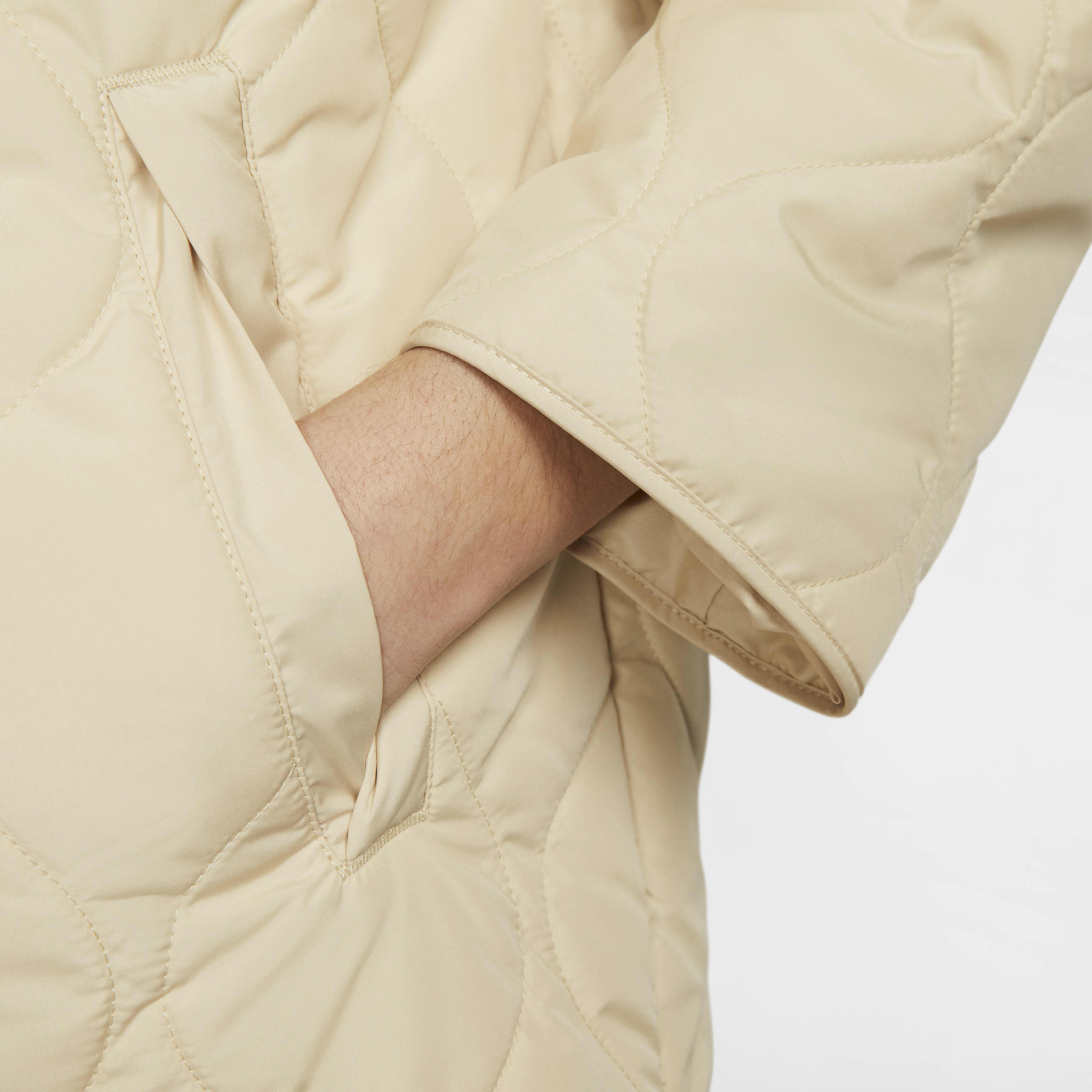 نايكي سبورتسوير image number 4