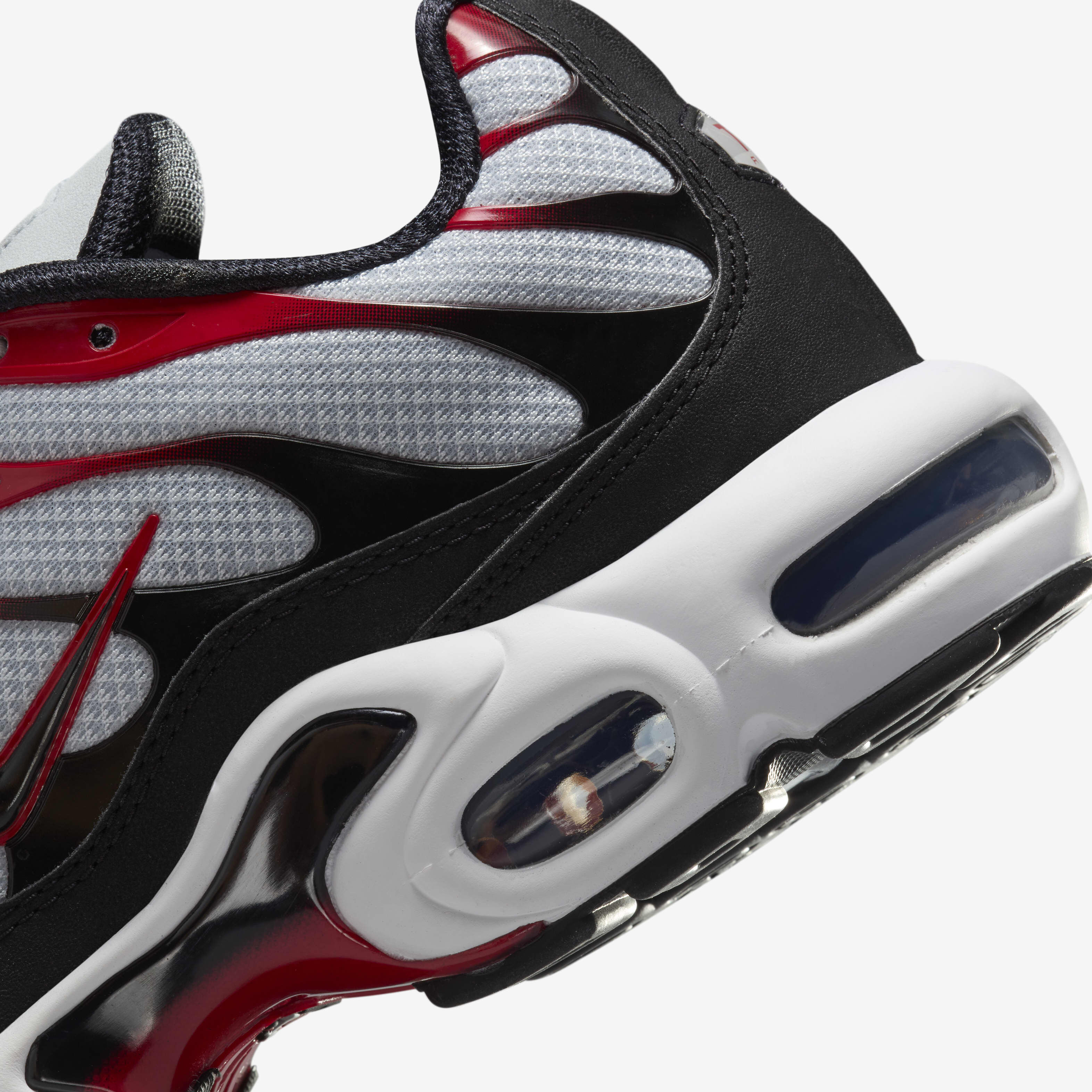 Nike Air Max Plus image number 7