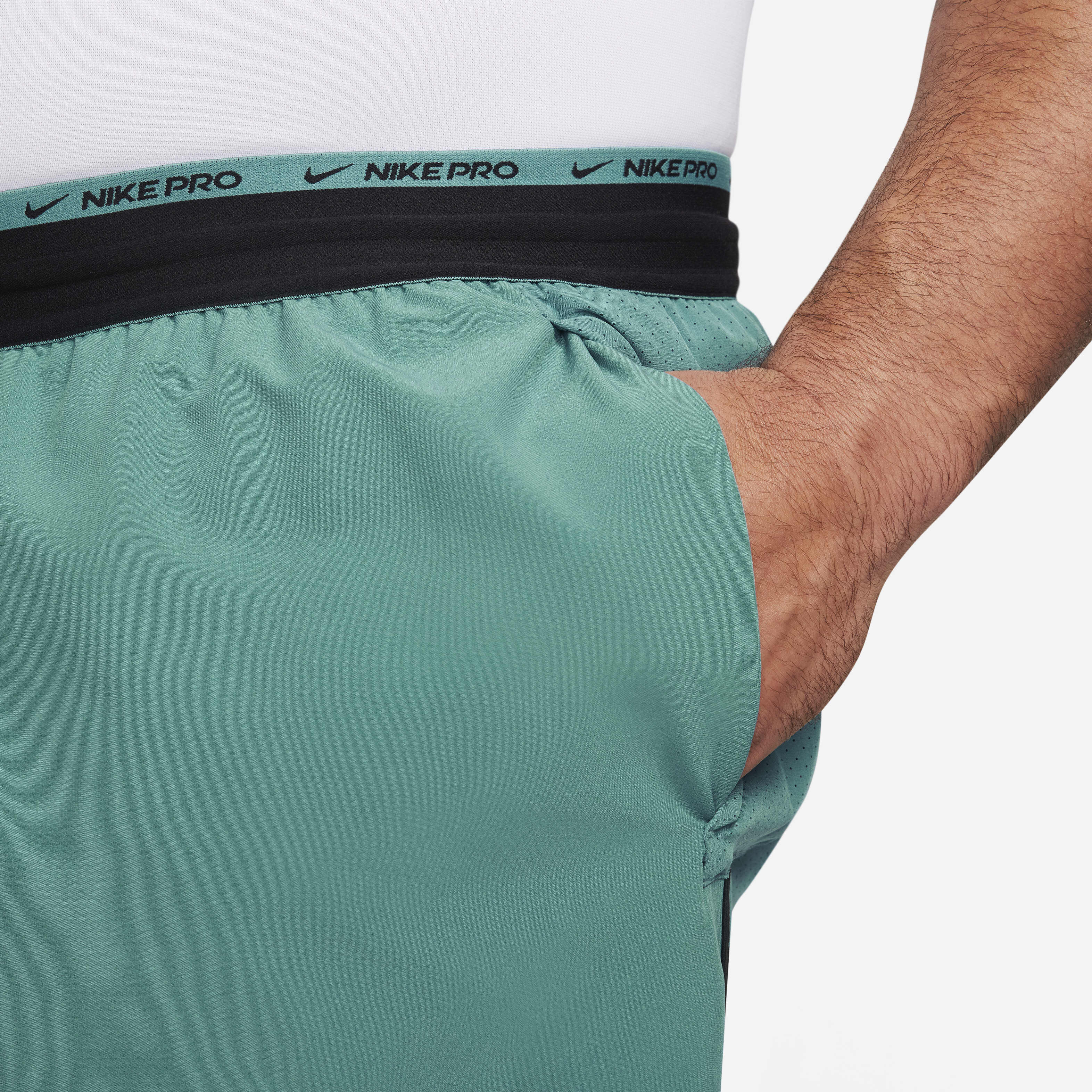 نايكي برو دراي-فت فليكس ريب image number 11