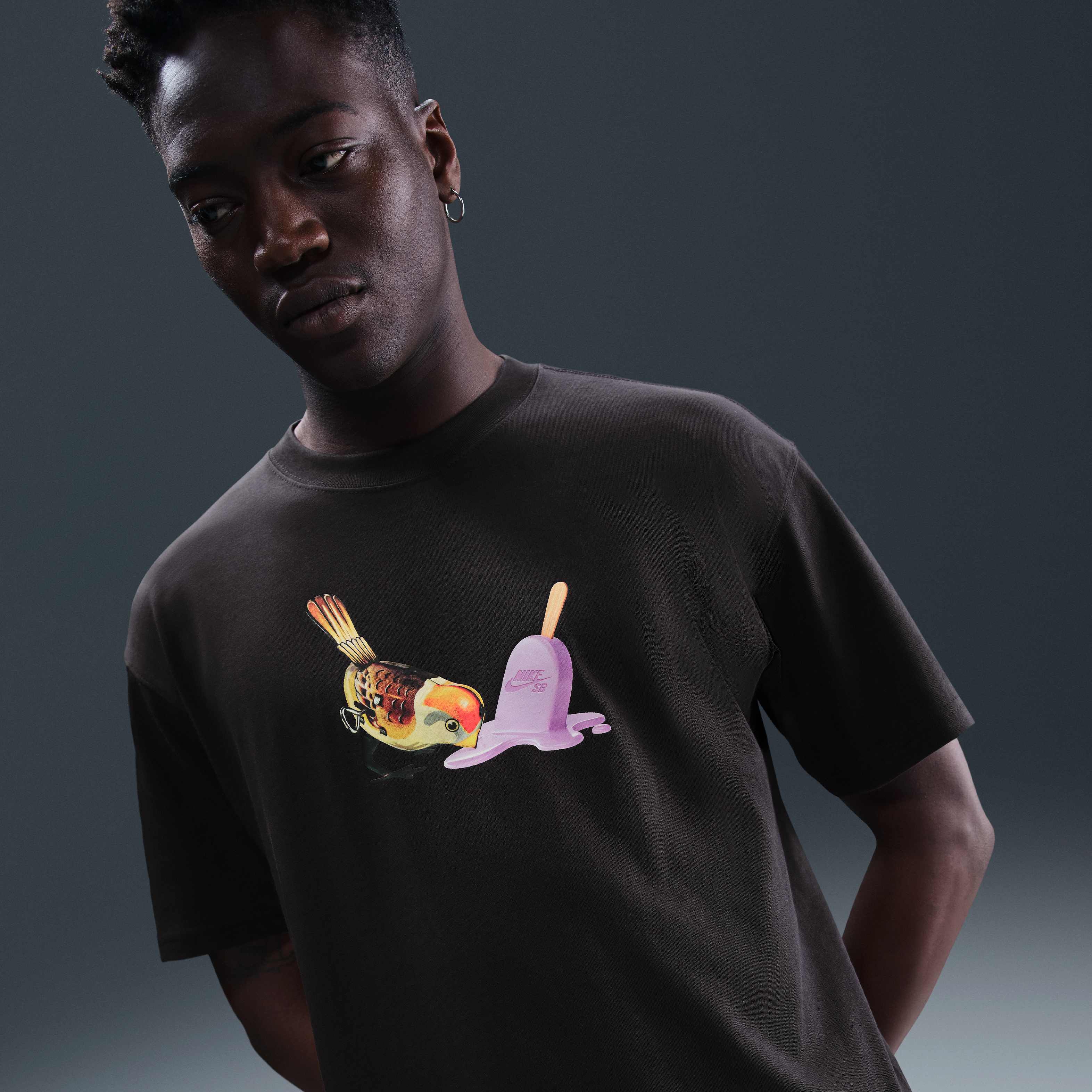 Buy Nike SB Max90 Skate T-Shirt - Off-Noir | Nike Qatar Official