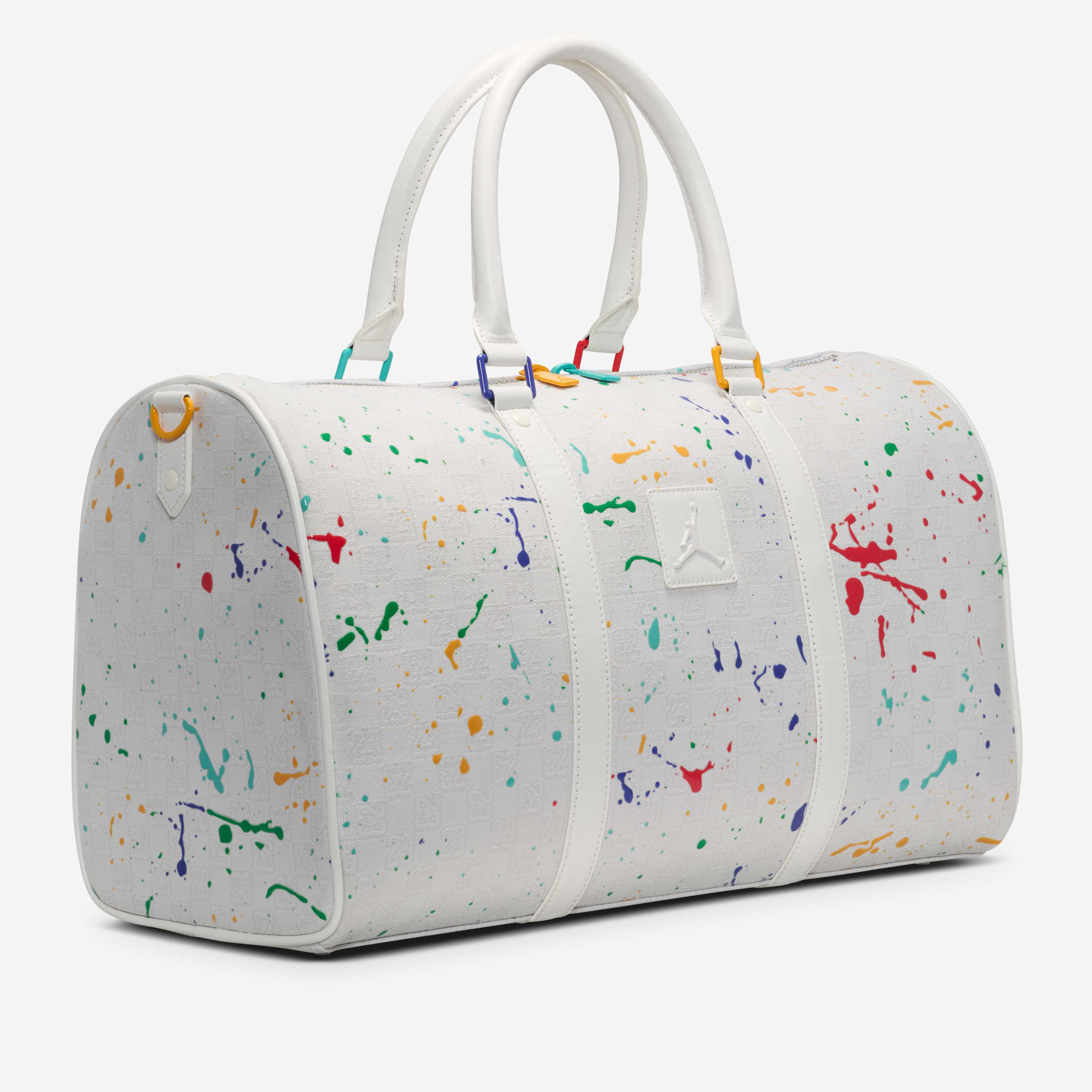 Buy Jordan Monogram Duffle (25L) Duffle Bag - Sail @ Nike Qatar