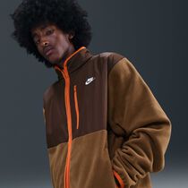 Nike Sportswear Club