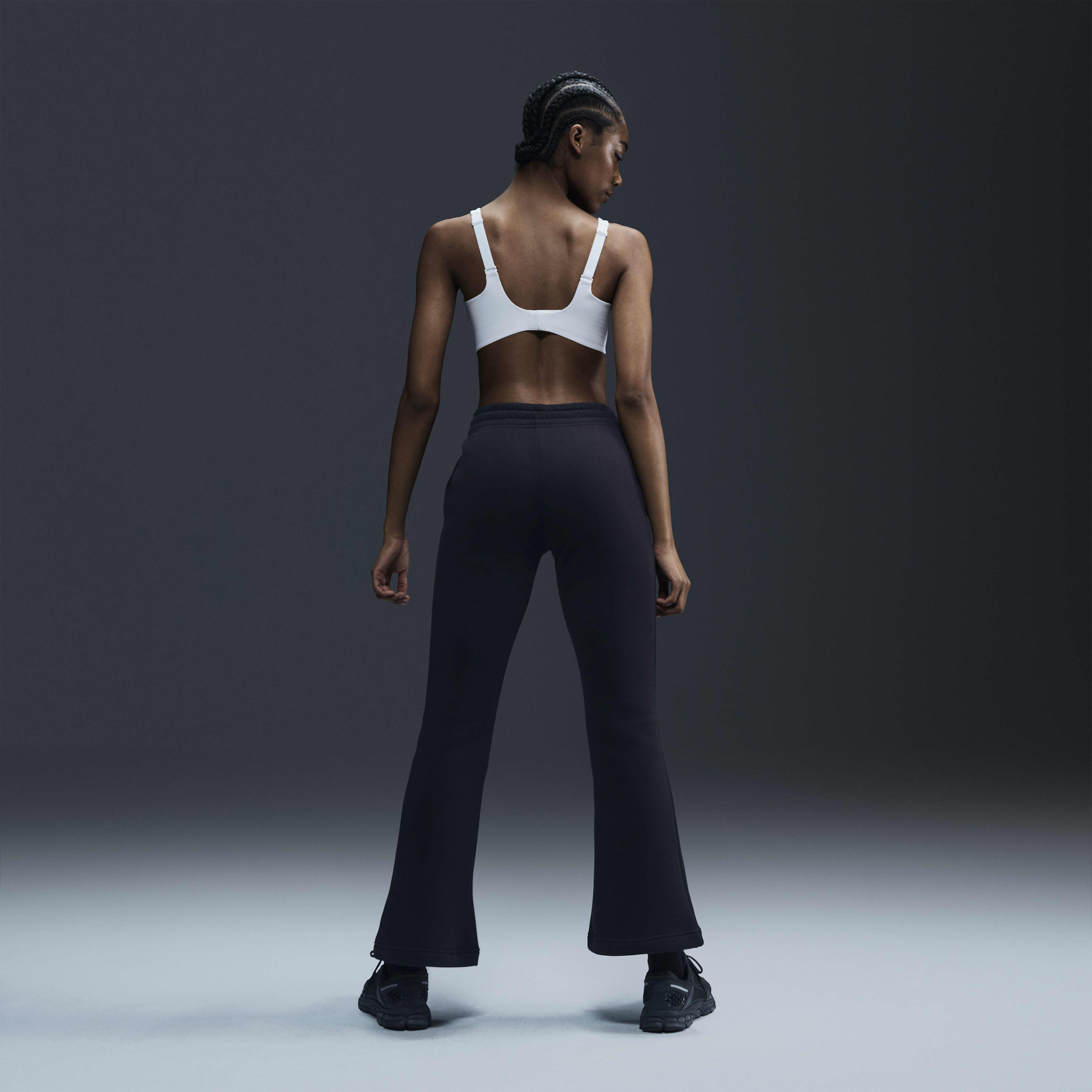 نايكي اليت بدعم مرتفع image number 4