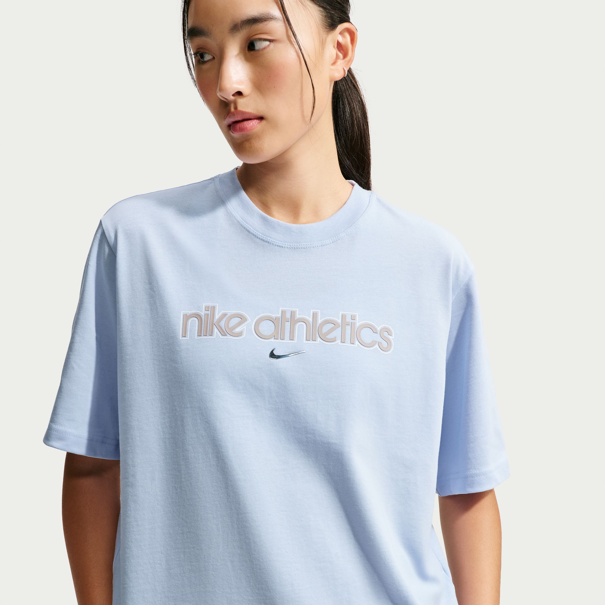 Nike Sportswear Essentials image number 2