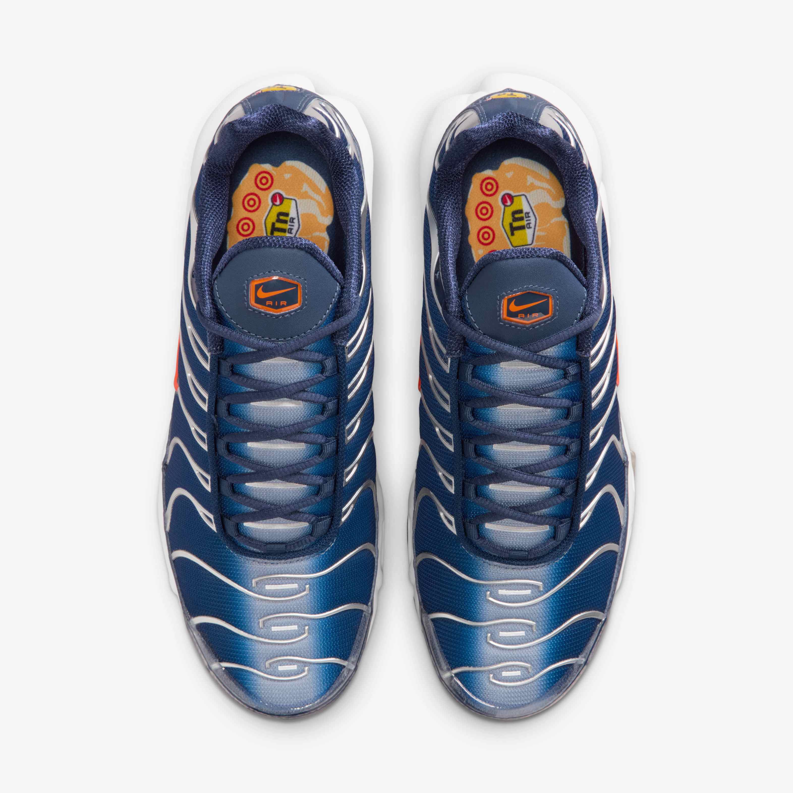 Nike Air Max Plus image number 3