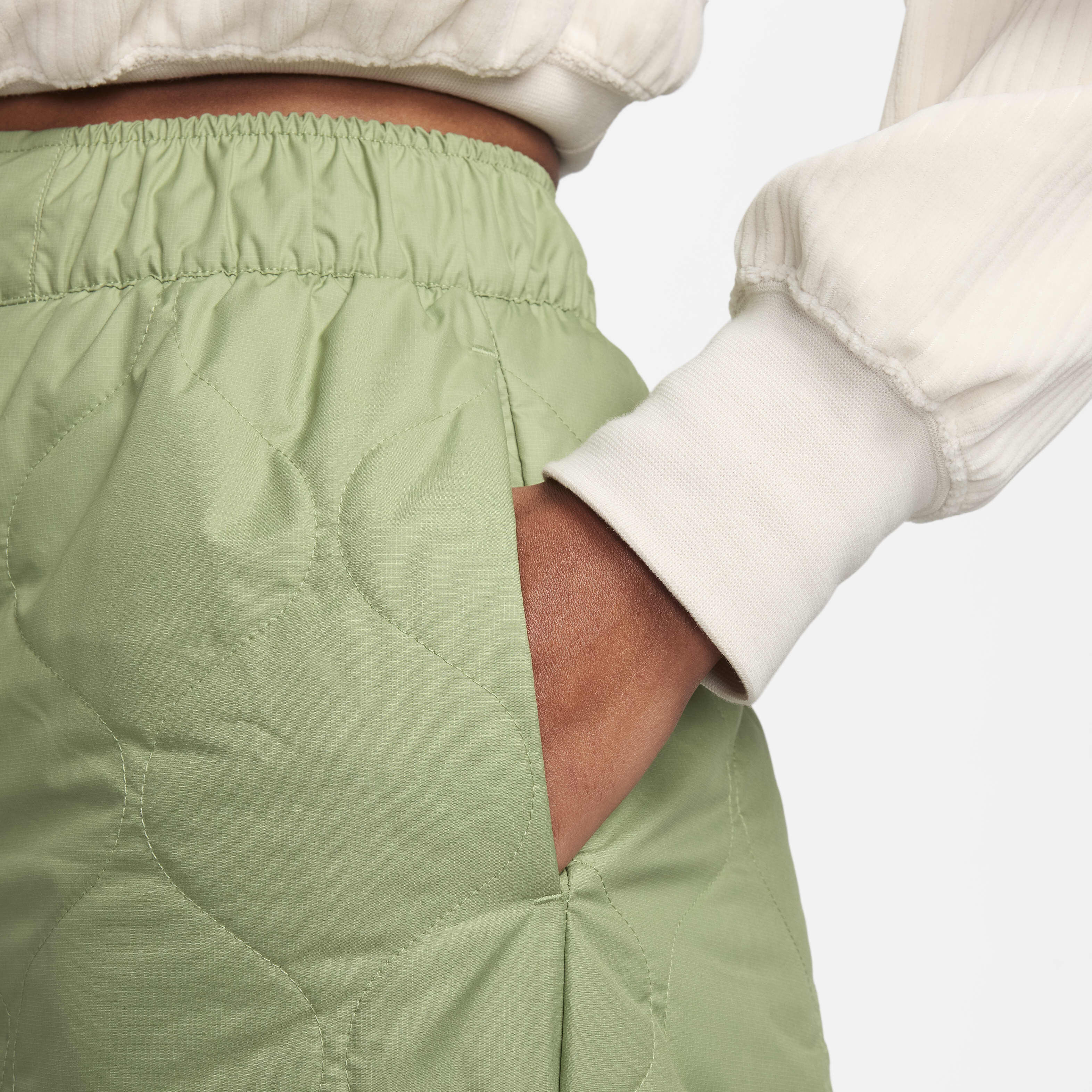 نايكي سبورتسوير ايسنشال image number 2