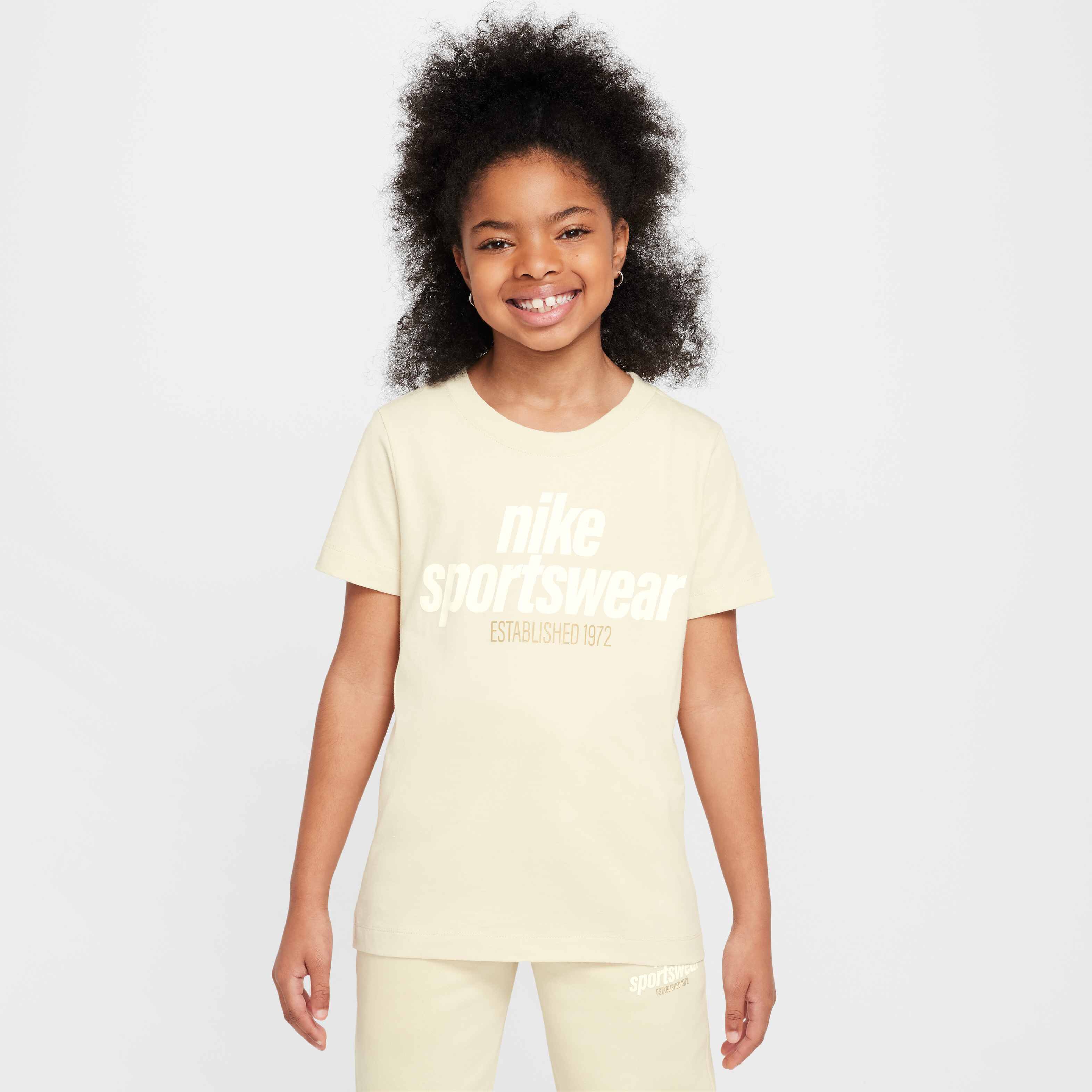 نايكي سبورتسوير image number 0