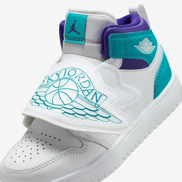 Sky Jordan 1 image number 6 Sky Jordan 1 image number 6