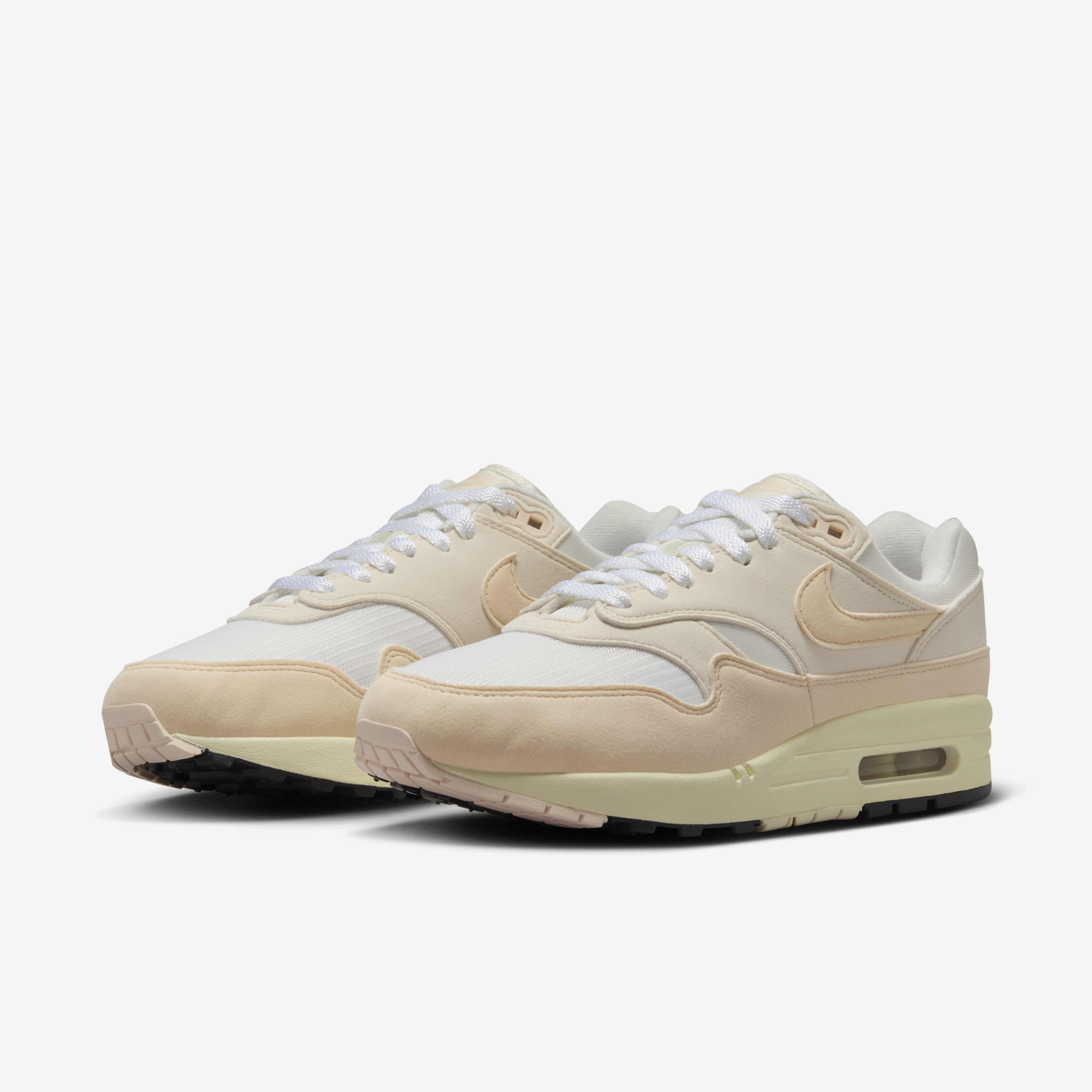 Nike Air Max 1 image number 4