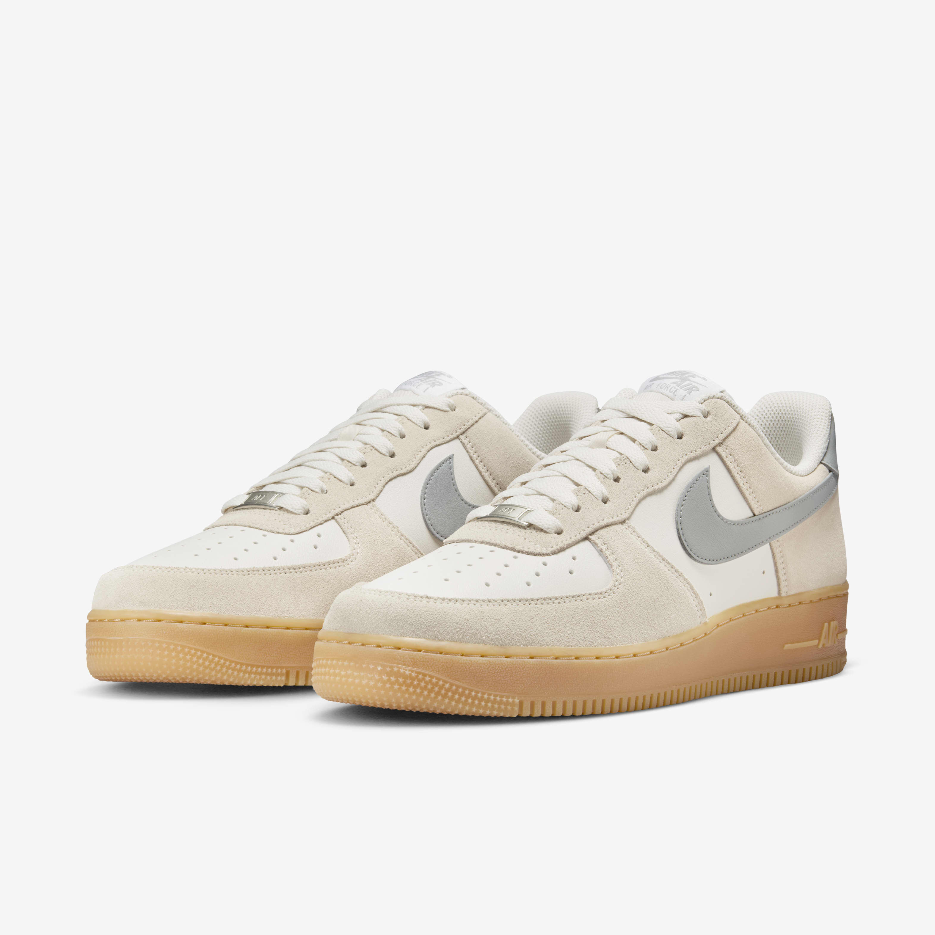 Nike Air Force 1 '07 LV8 image number 4