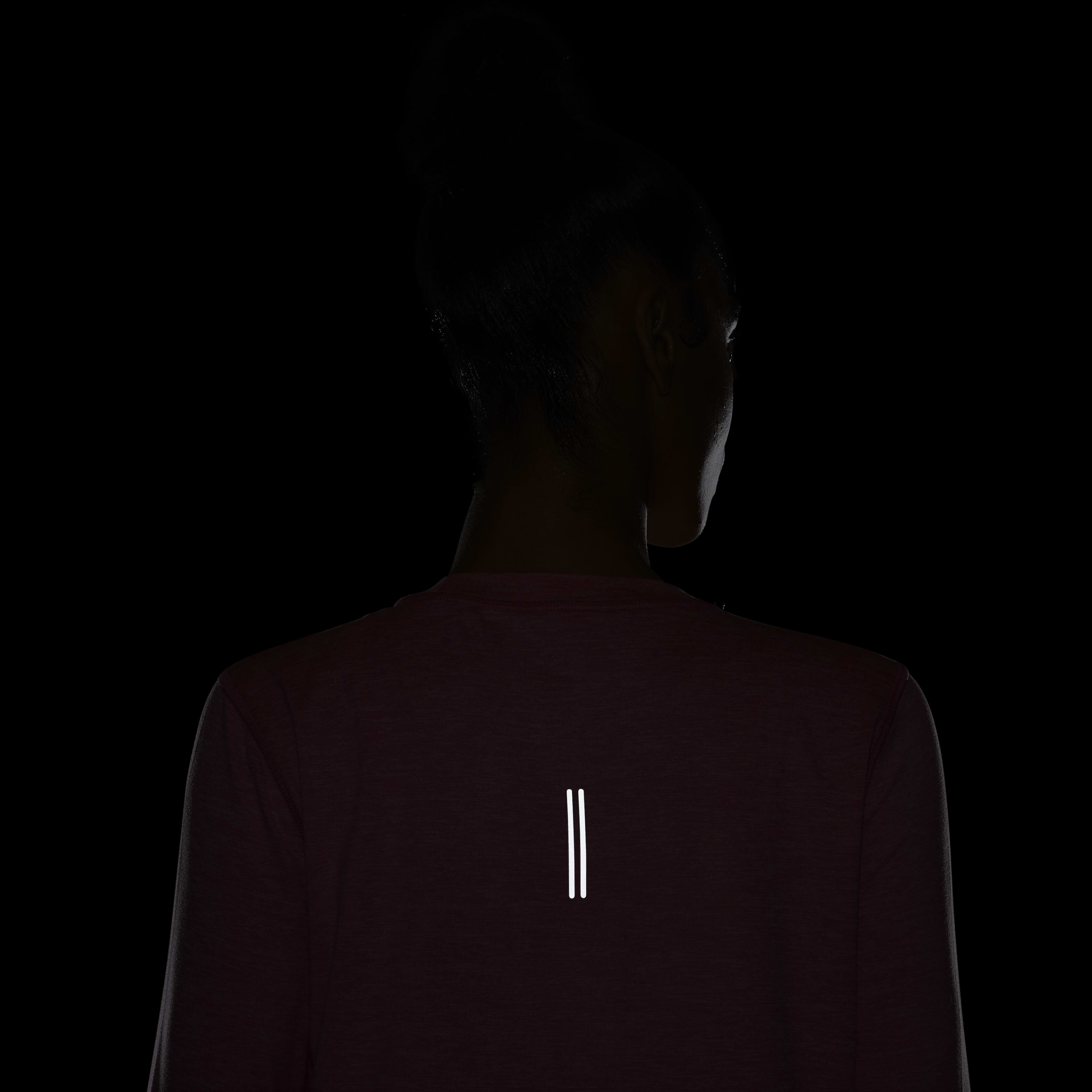 Nike Dri-FIT image number 9