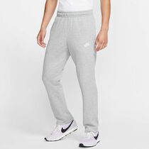 Nike Sportswear Club