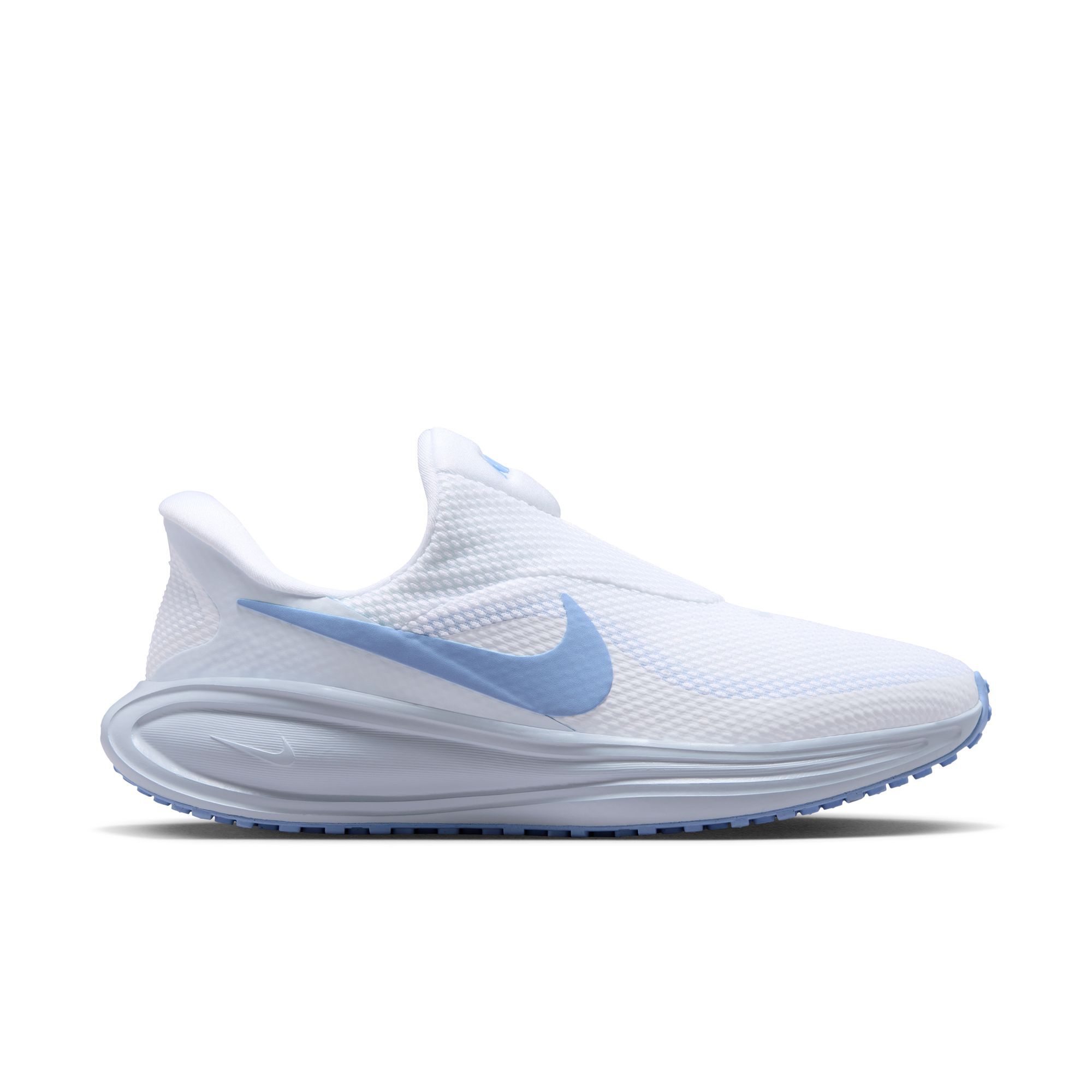 Nike Revolution 8 EasyOn image number 5